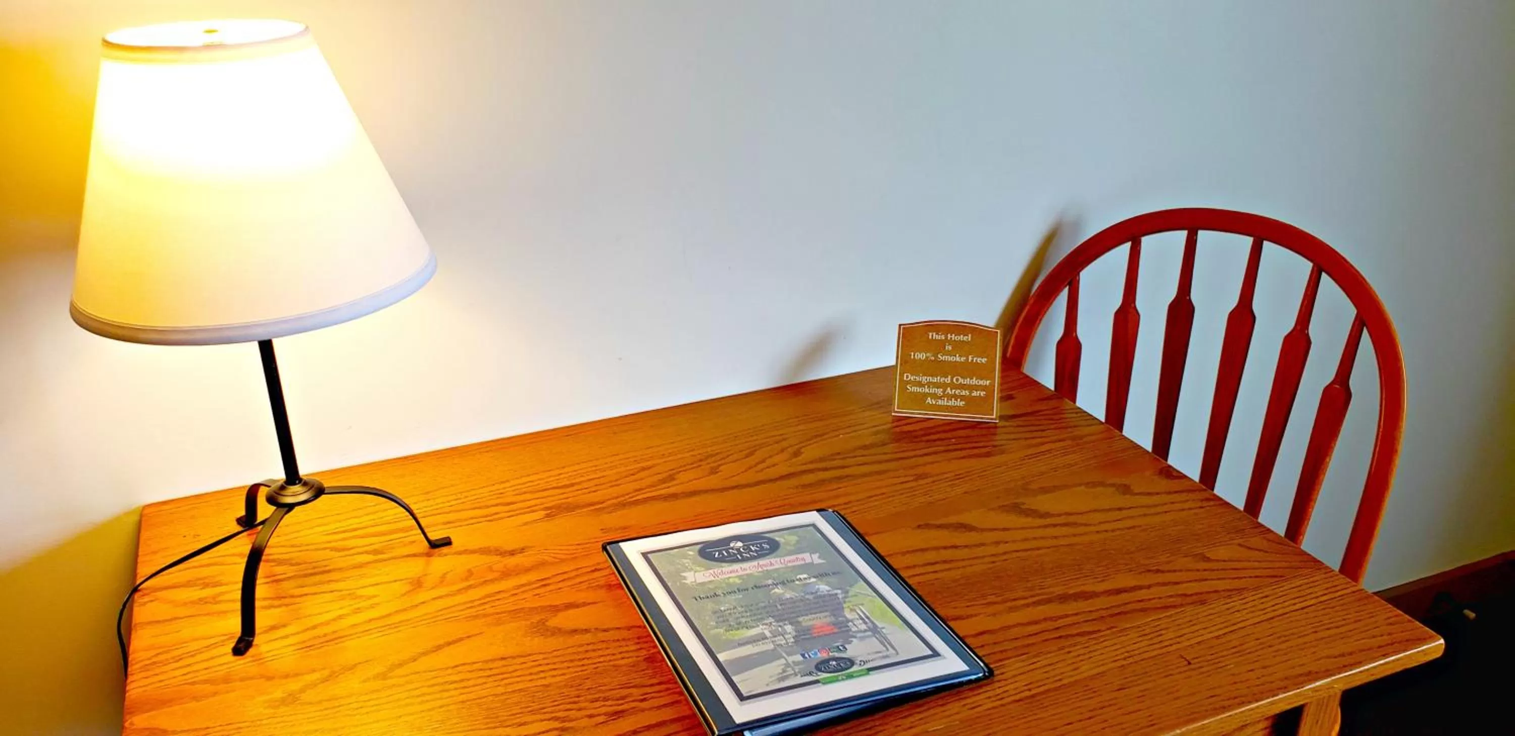 Seating area in Berlin Heritage Inn