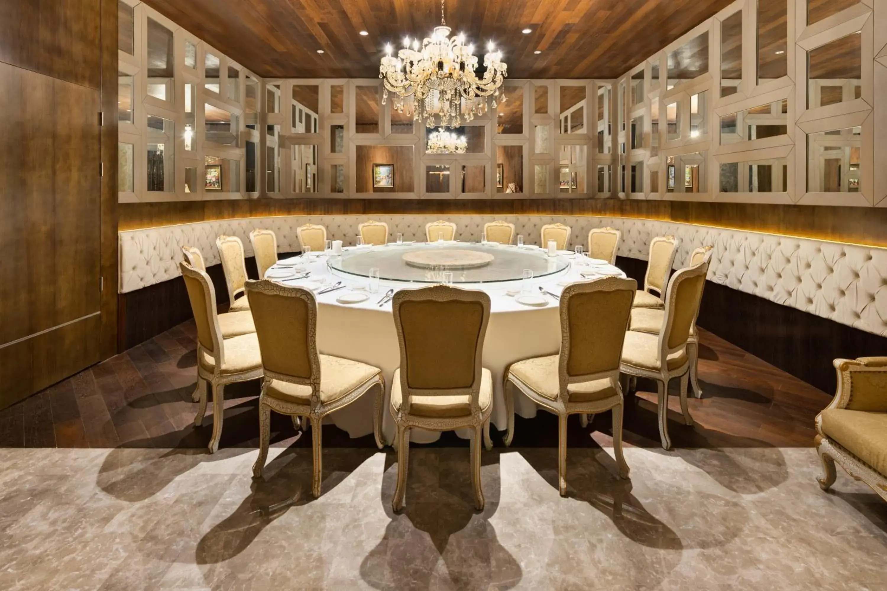 Restaurant/places to eat in Crowne Plaza Shanghai Noah Square by IHG Restaurant/places to eat in Crowne Plaza Shanghai Noah Square by IHG