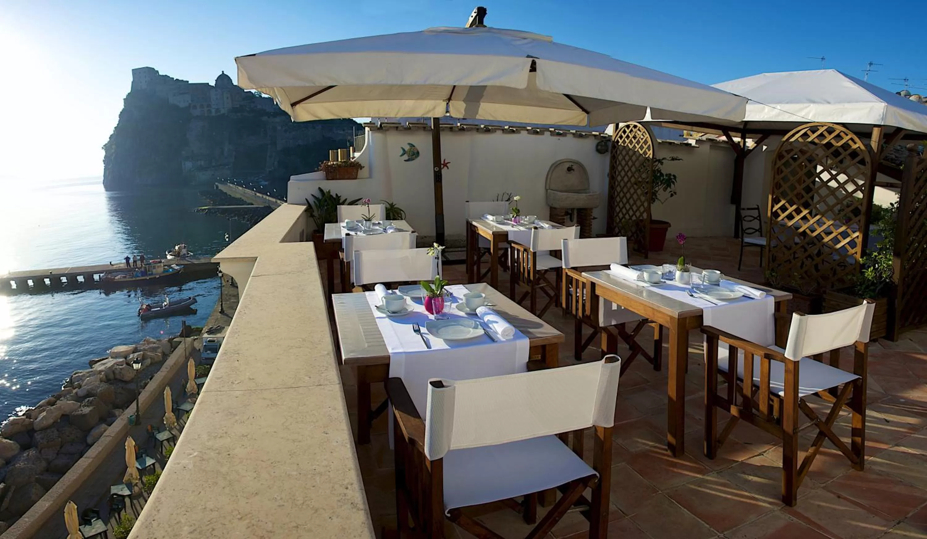 Restaurant/places to eat in Villa Lieta