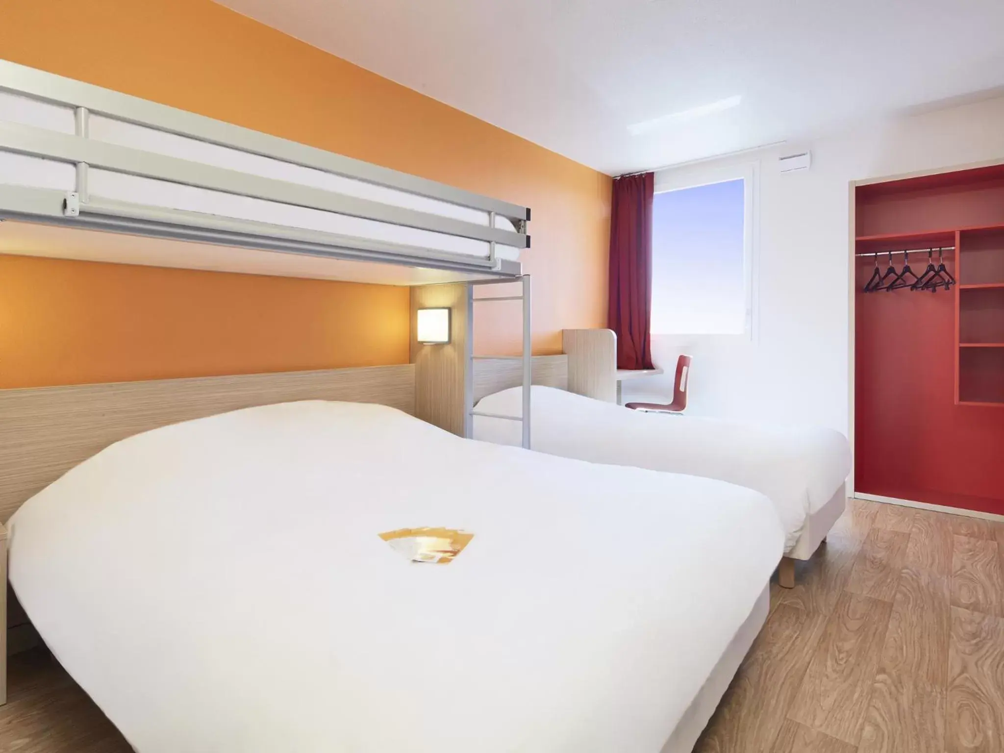 Bed in Premiere Classe Valence Nord - Saint Marcel Les Valence