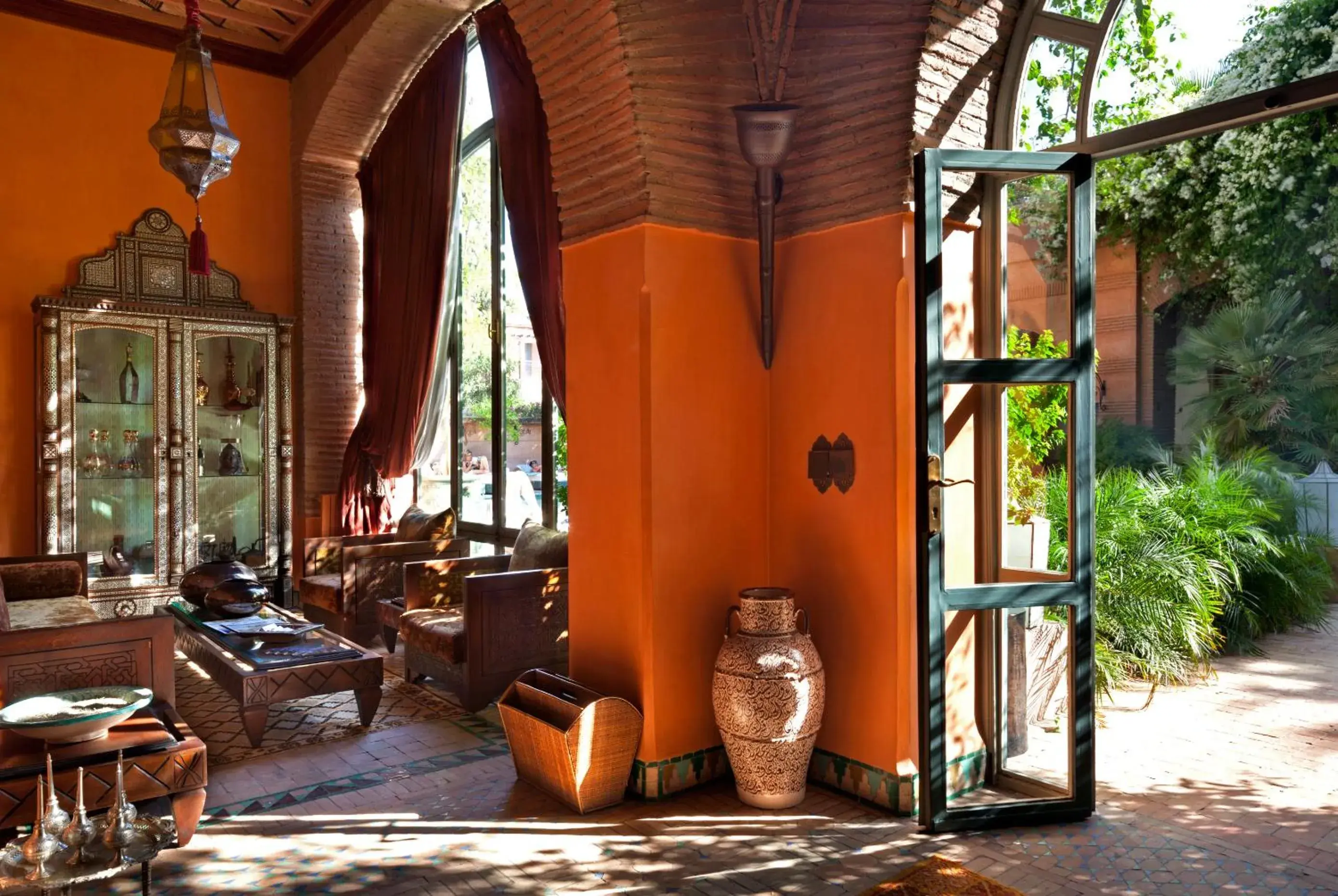 Decorative detail in Dar Rhizlane, Palais Table d'hôtes & SPA