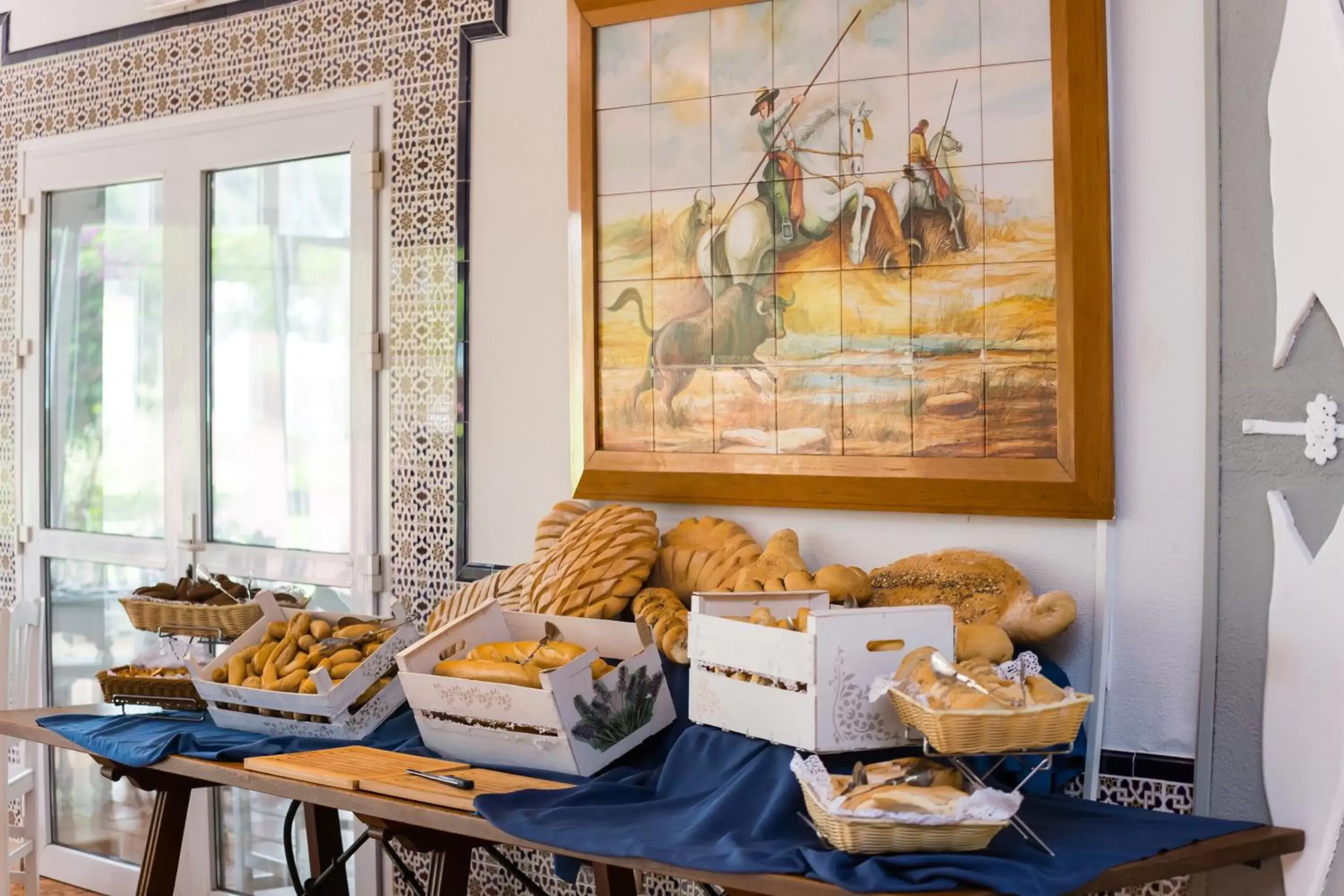 Food close-up, Seating Area in AluaSun Marbella Park