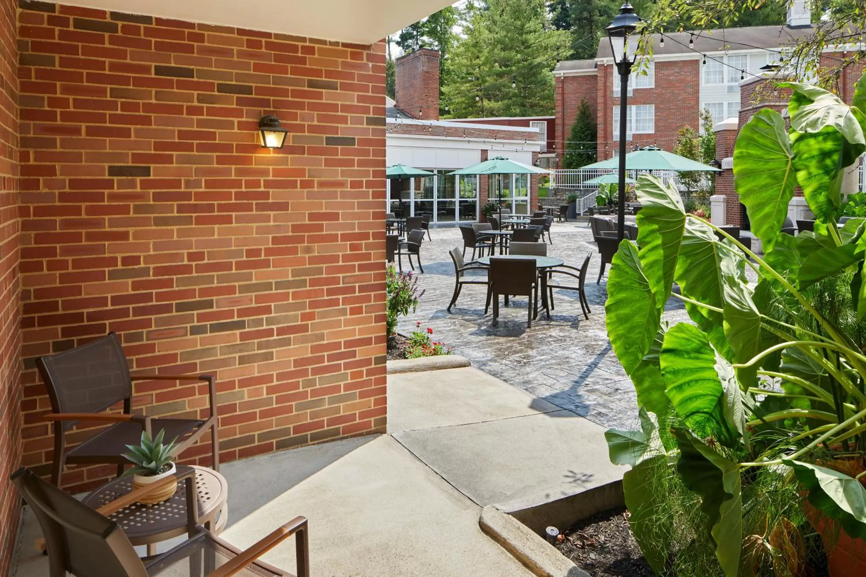 Patio in Ohio University Inn and Conference Center