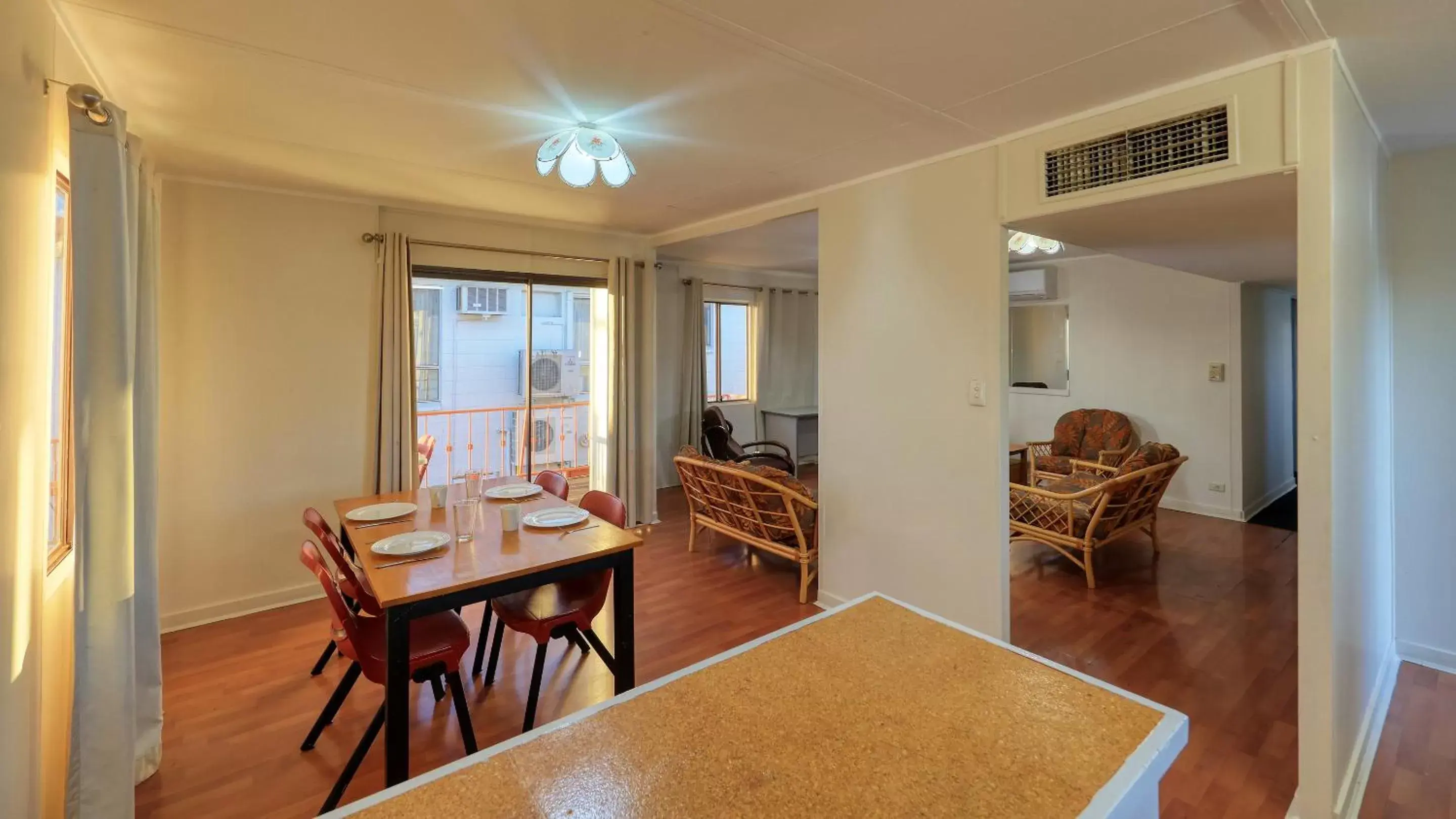 Dining Area in Townview Motel