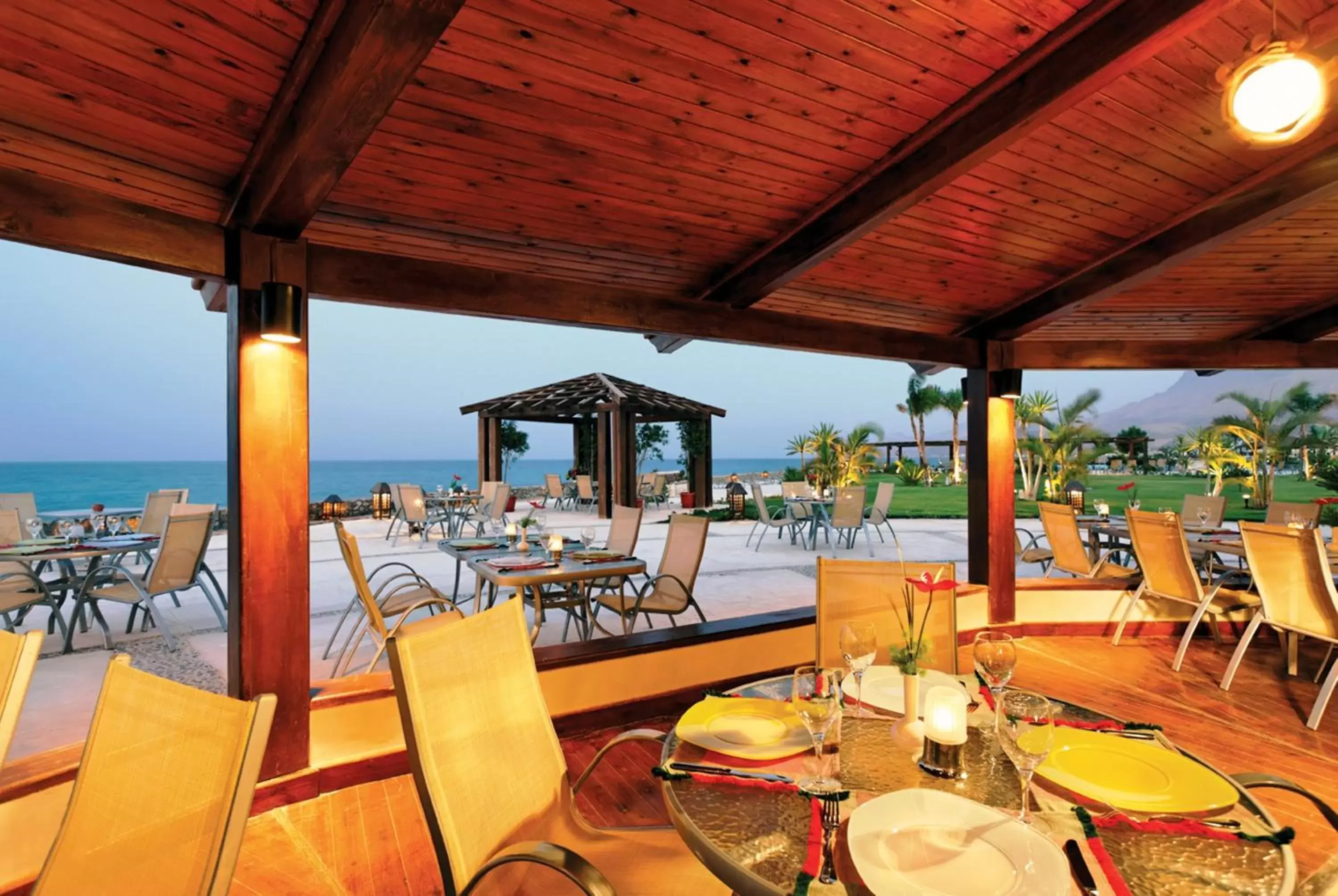 Restaurant/places to eat in Mövenpick Resort El Sokhna Restaurant/places to eat in Mövenpick Resort El Sokhna