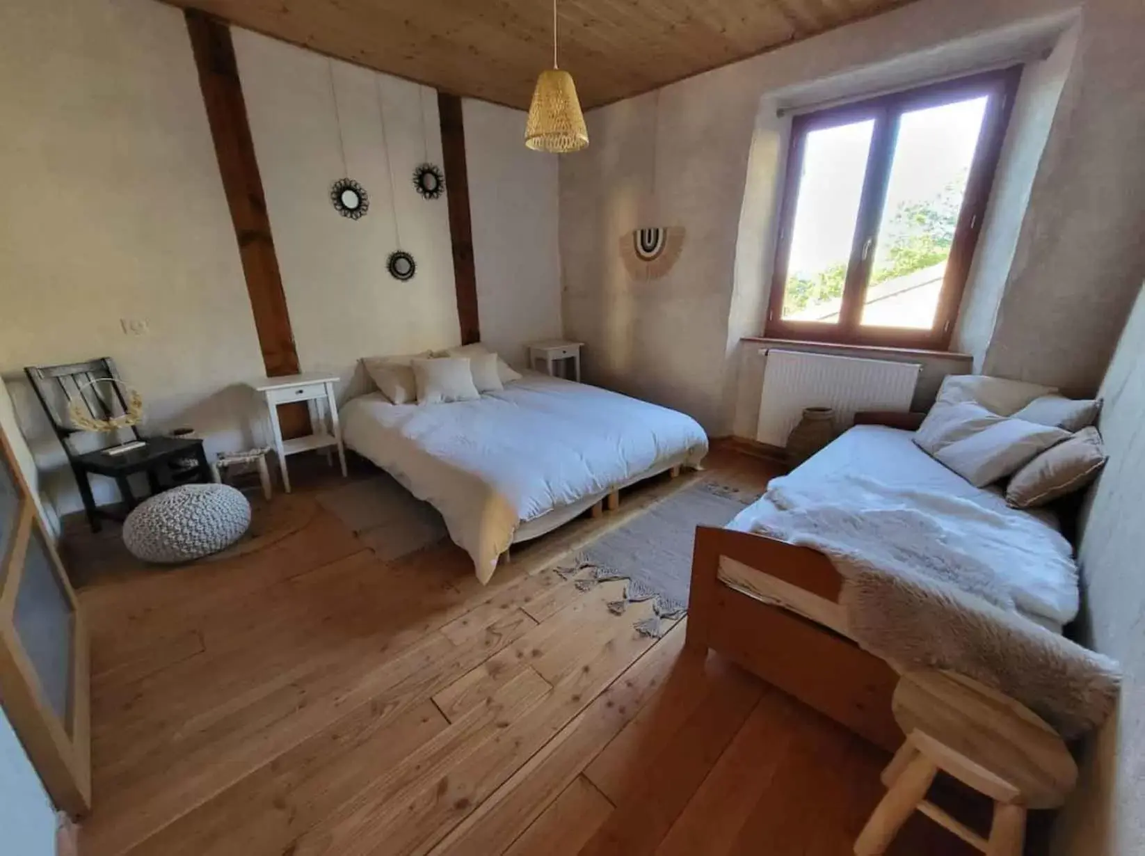 Bedroom, Bed in Le Grenier à Blé