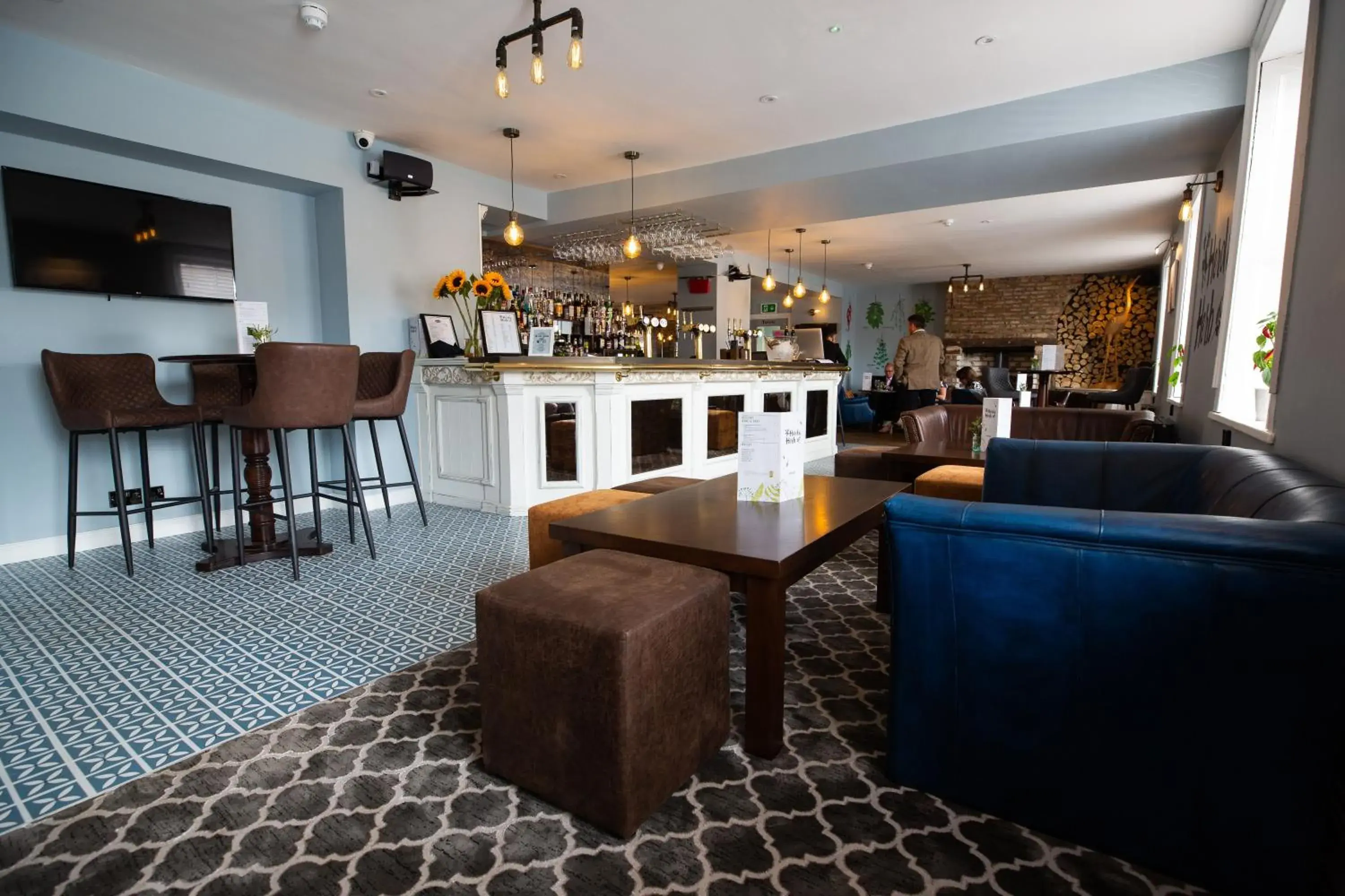 Living room, Lounge/Bar in Hardwick Arms Hotel