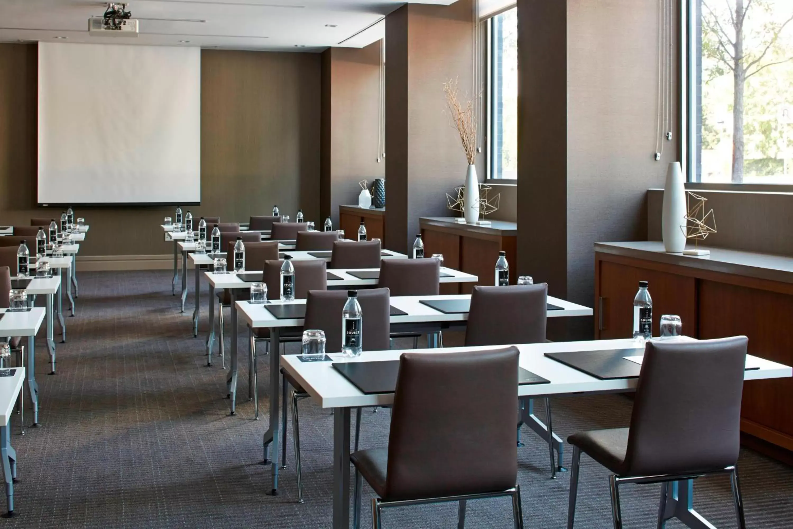 Meeting/conference room in AC Hotel by Marriott Atlanta Buckhead at Phipps Plaza