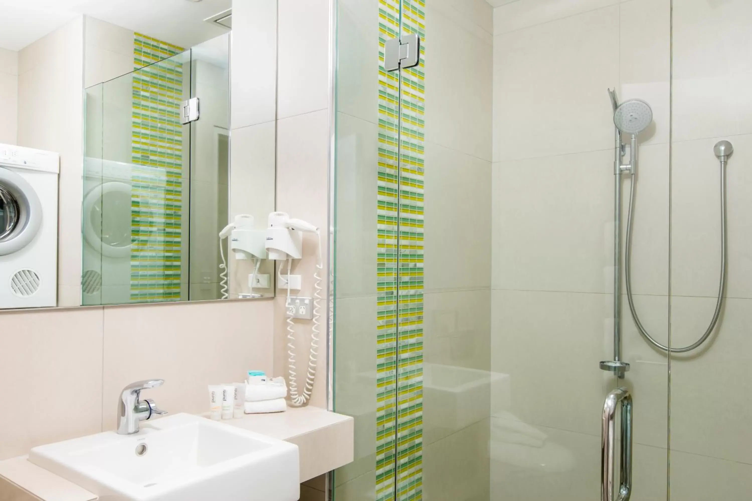 Bathroom in Quest Carlaw Park Serviced Apartments