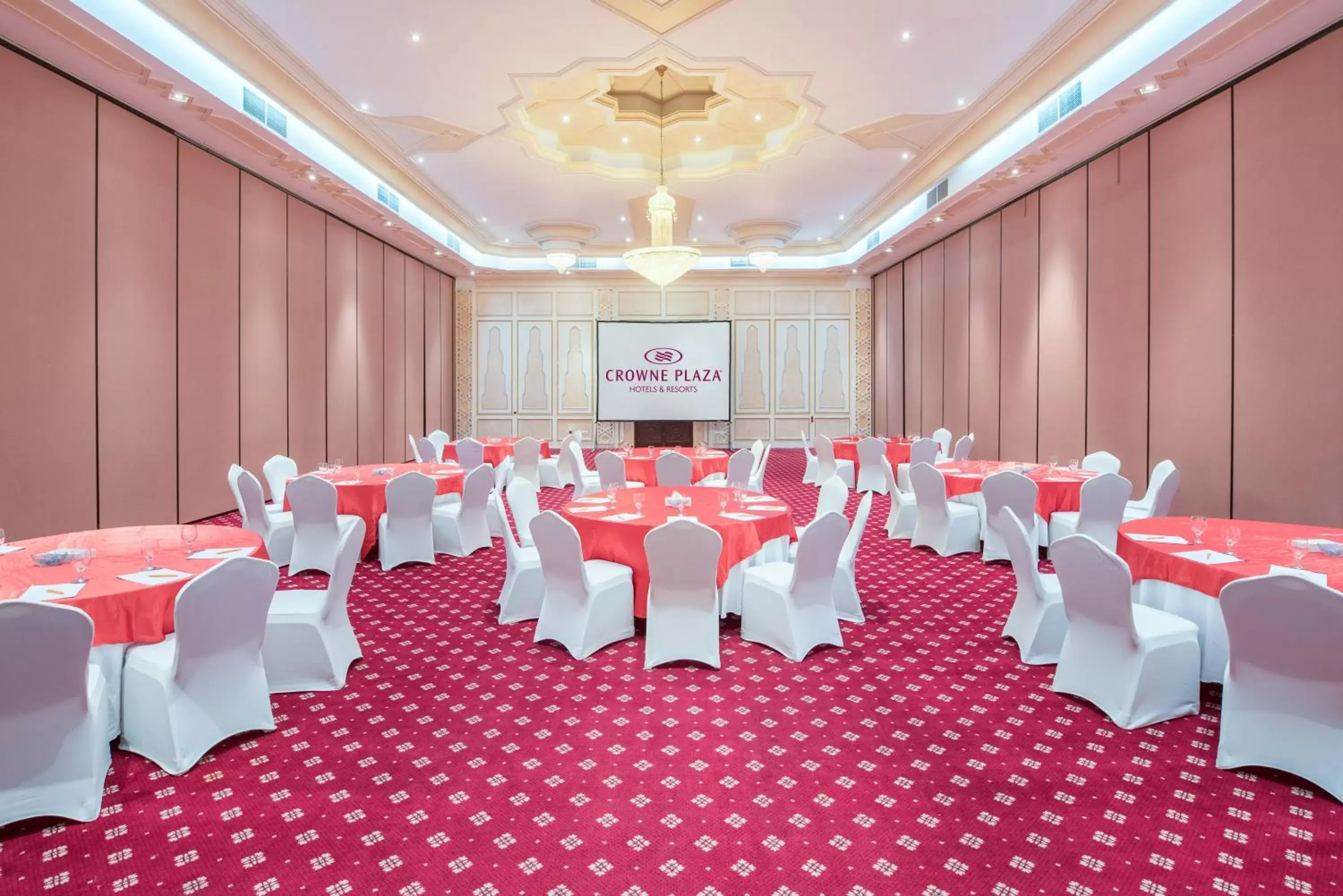Banquet/Function facilities, Banquet Facilities in Crowne Plaza Resort Salalah, an IHG Hotel