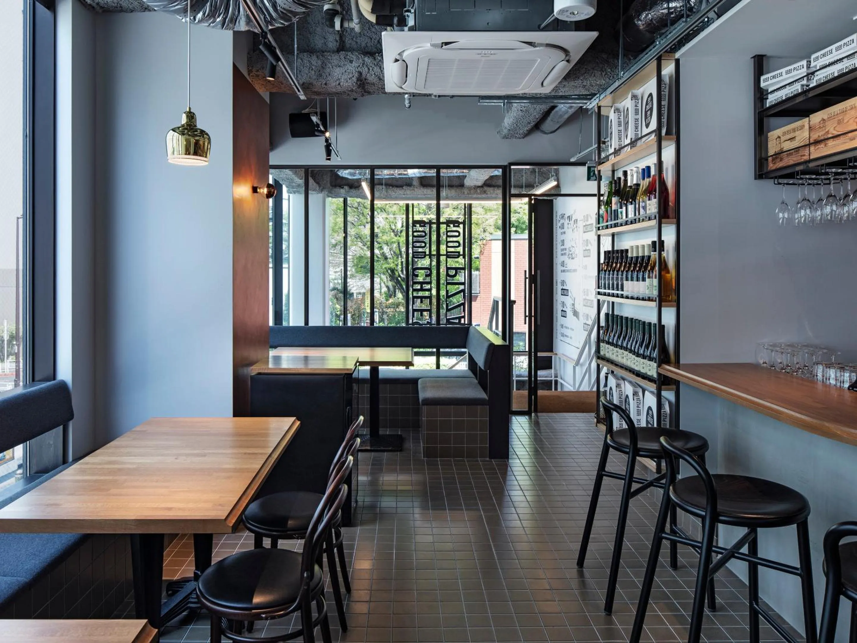 Restaurant/places to eat in all day place shibuya