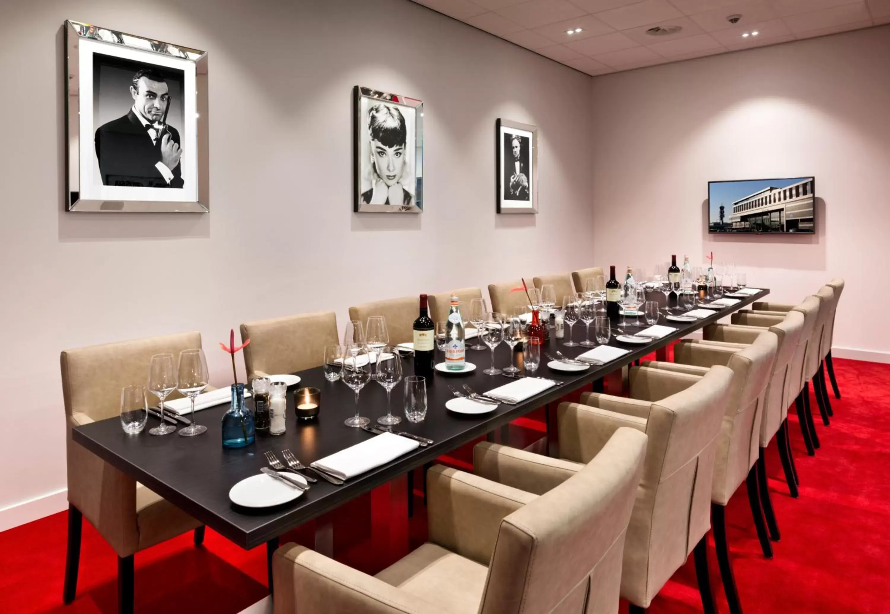 Business facilities, Restaurant/Places to Eat in Fletcher Hotel-Restaurant Wings-Rotterdam