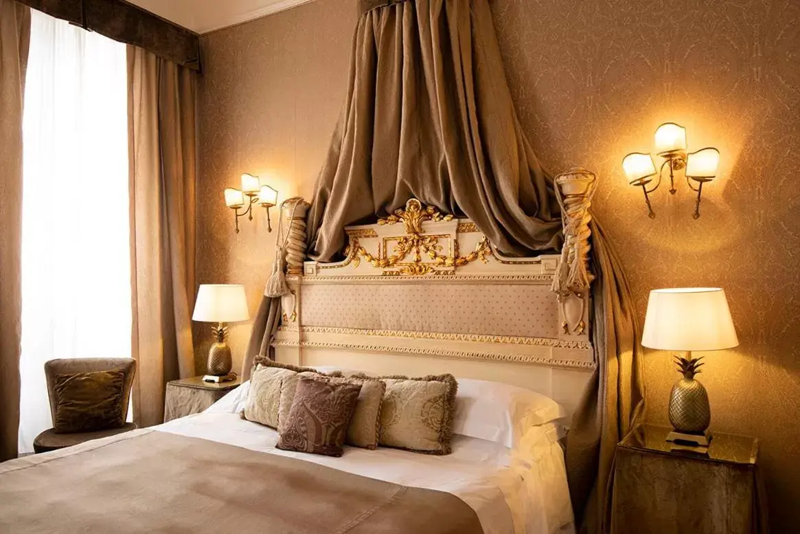 Bedroom, Bed in Hotel Metropole Venezia