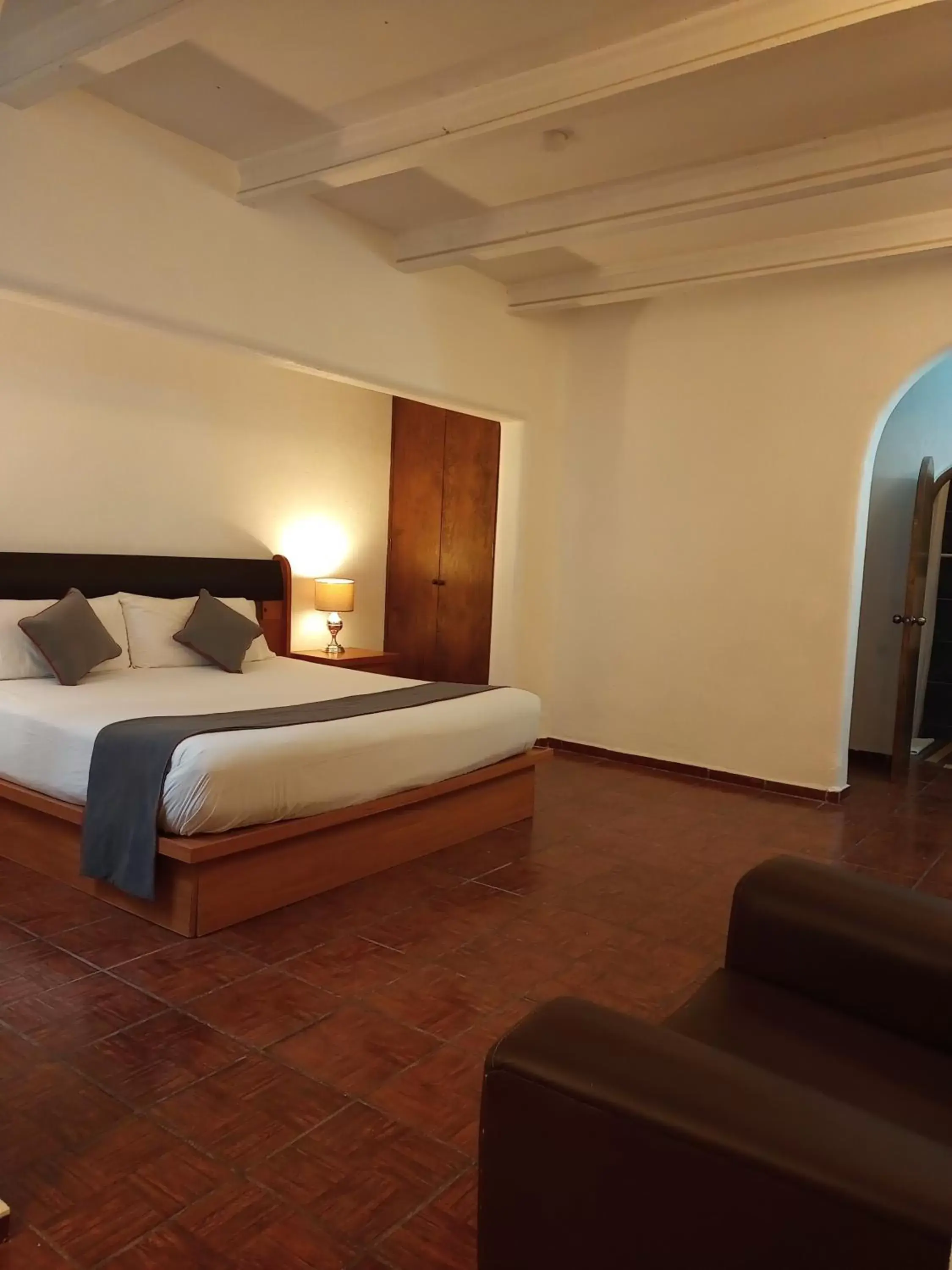 Bed in Hotel Casa Tequis San Luis Potosi