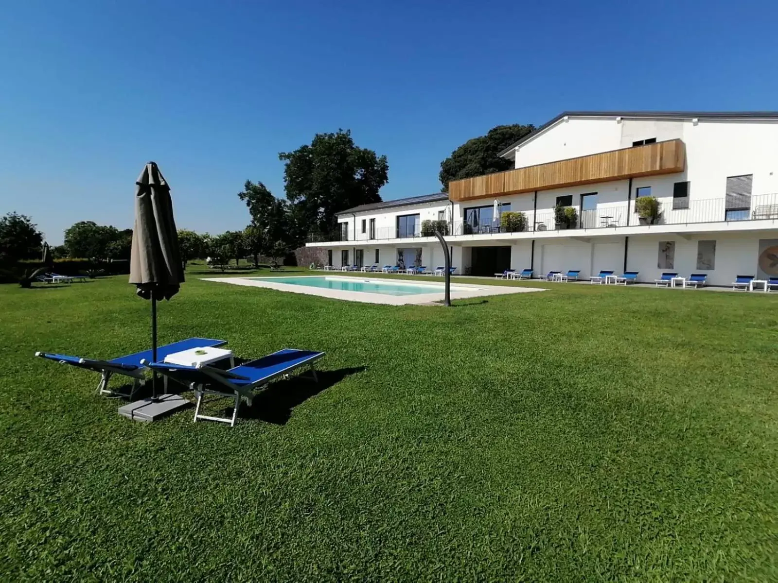Swimming pool, Property Building in AGRO Sicily