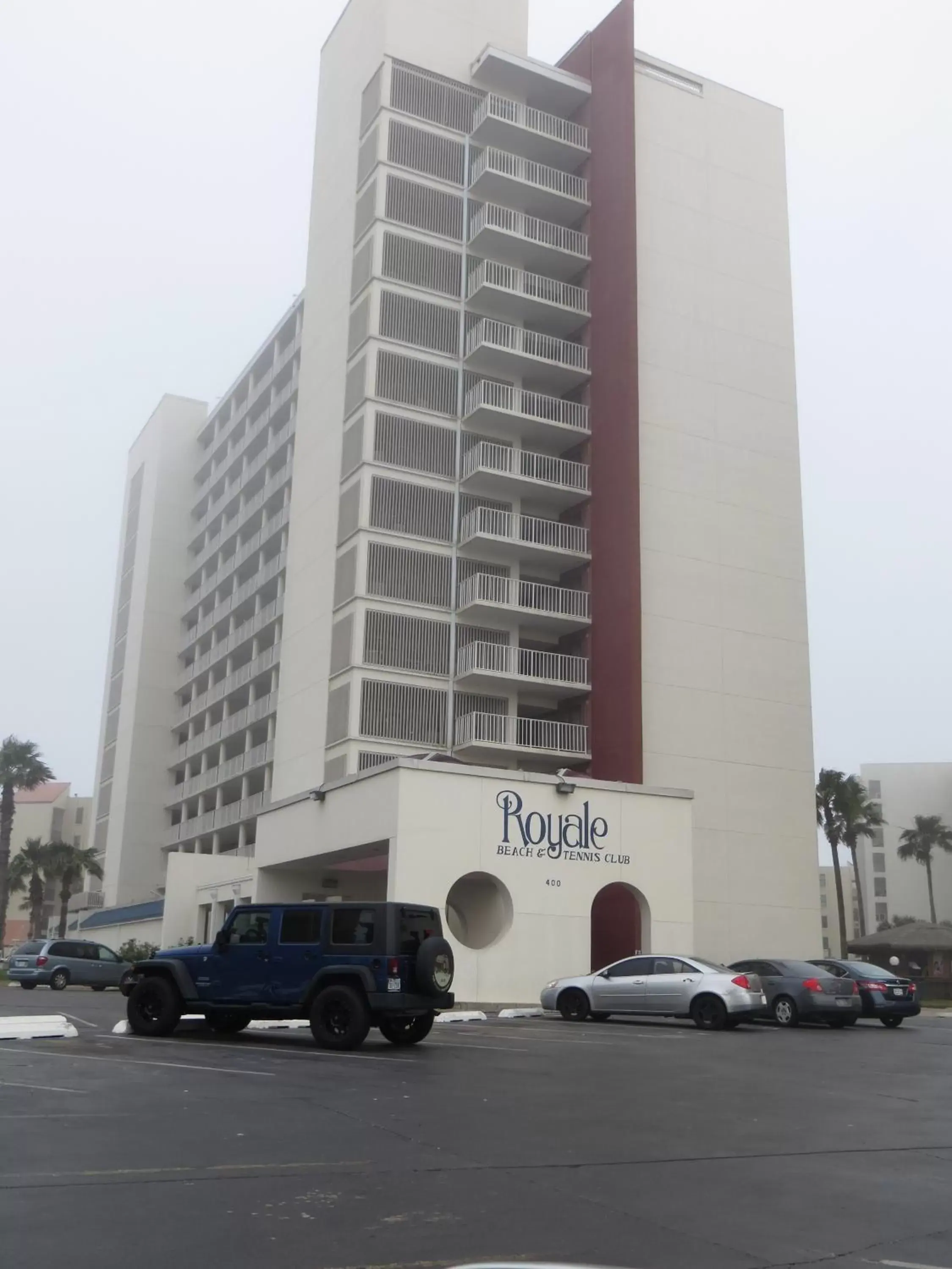 Facade/entrance, Property Building in Royale Beach and Tennis Club, a VRI resort