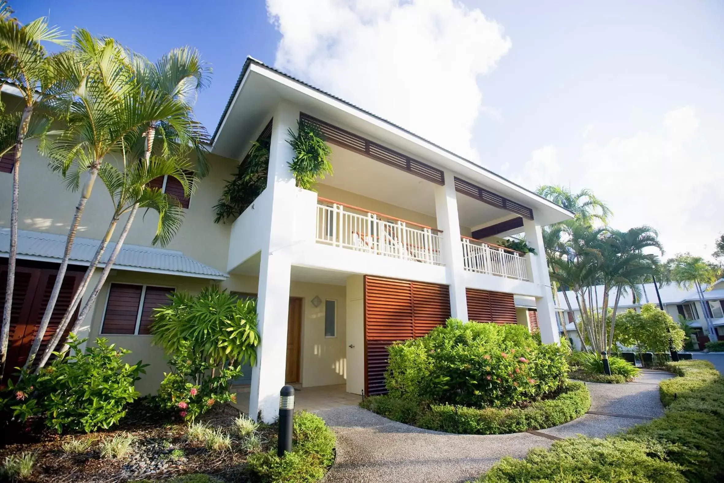 Facade/entrance, Property Building in Paradise Links Resort Port Douglas