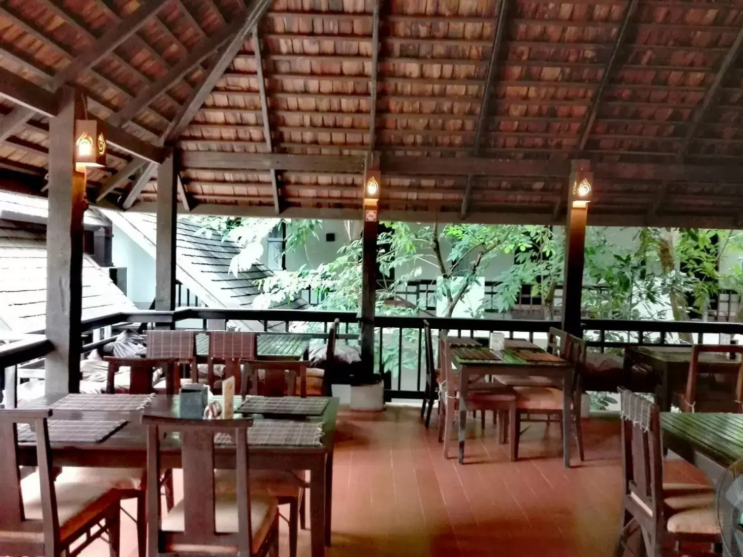 Lunch, Restaurant/Places to Eat in Rainforest ChiangMai Hotel