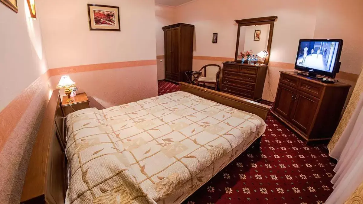 Bed in Reikartz Dostar Karaganda