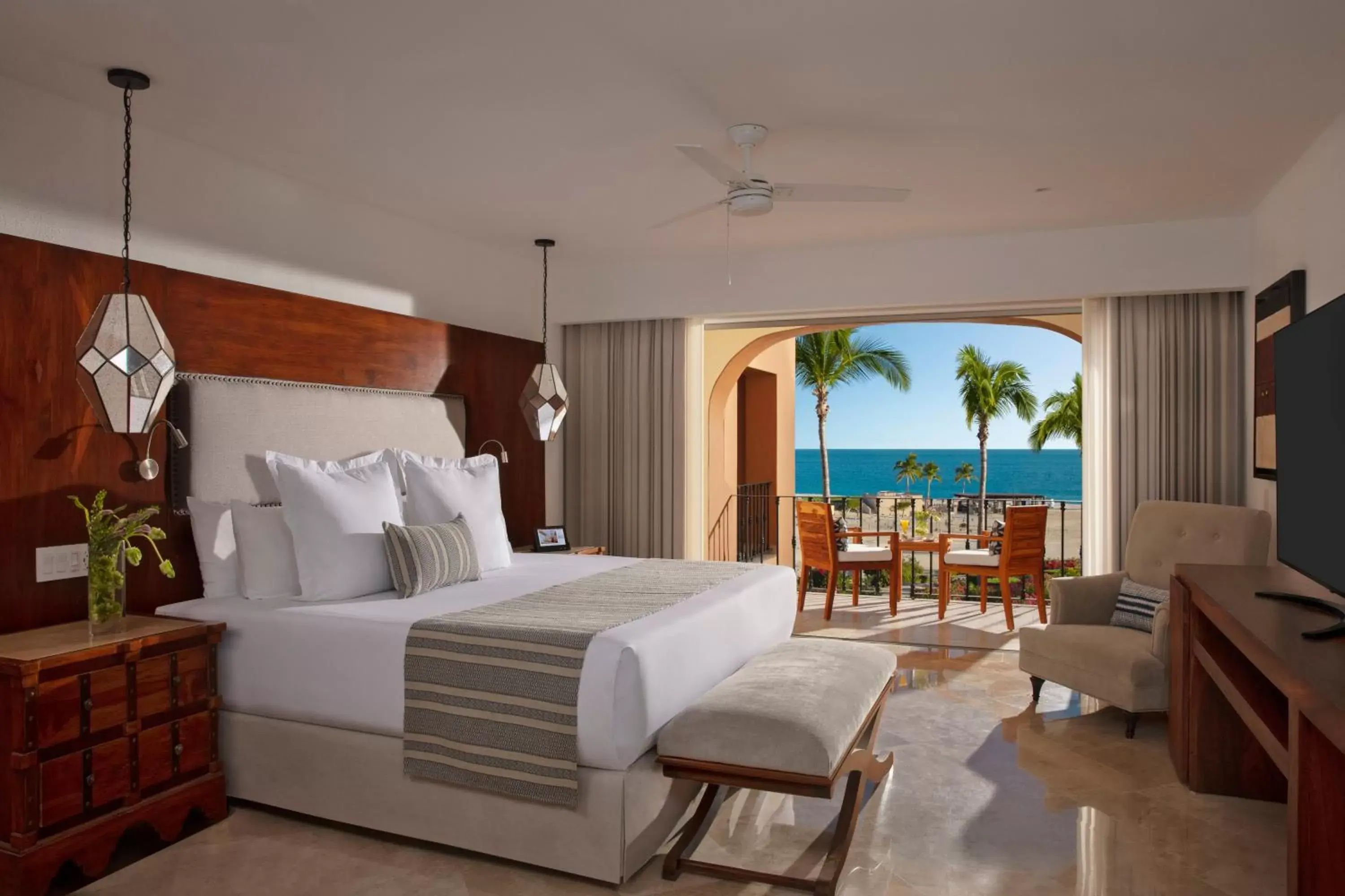 Bedroom in Zoetry Casa del Mar Los Cabos