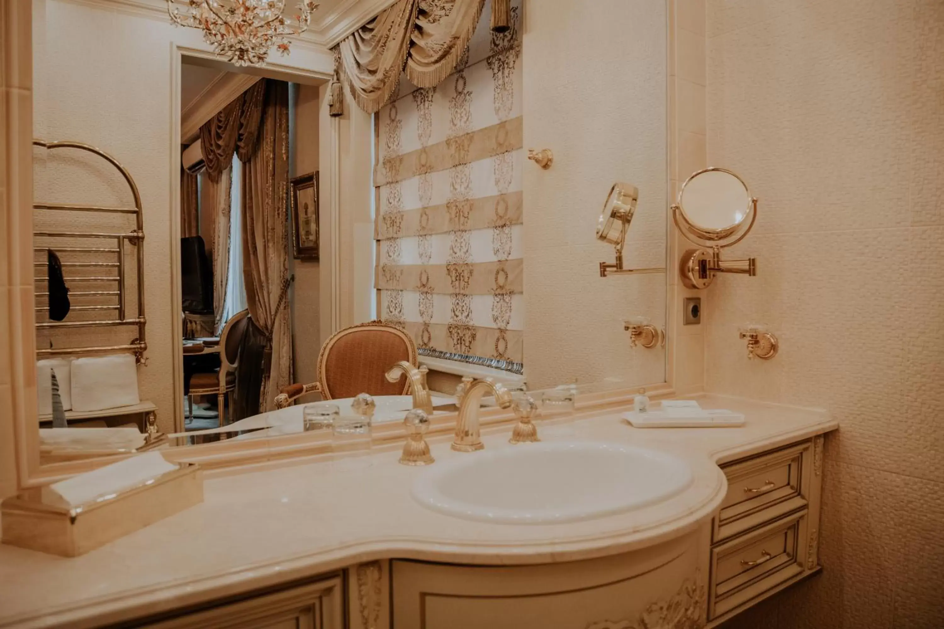 Bathroom in Royal Casino SPA & Hotel Resort