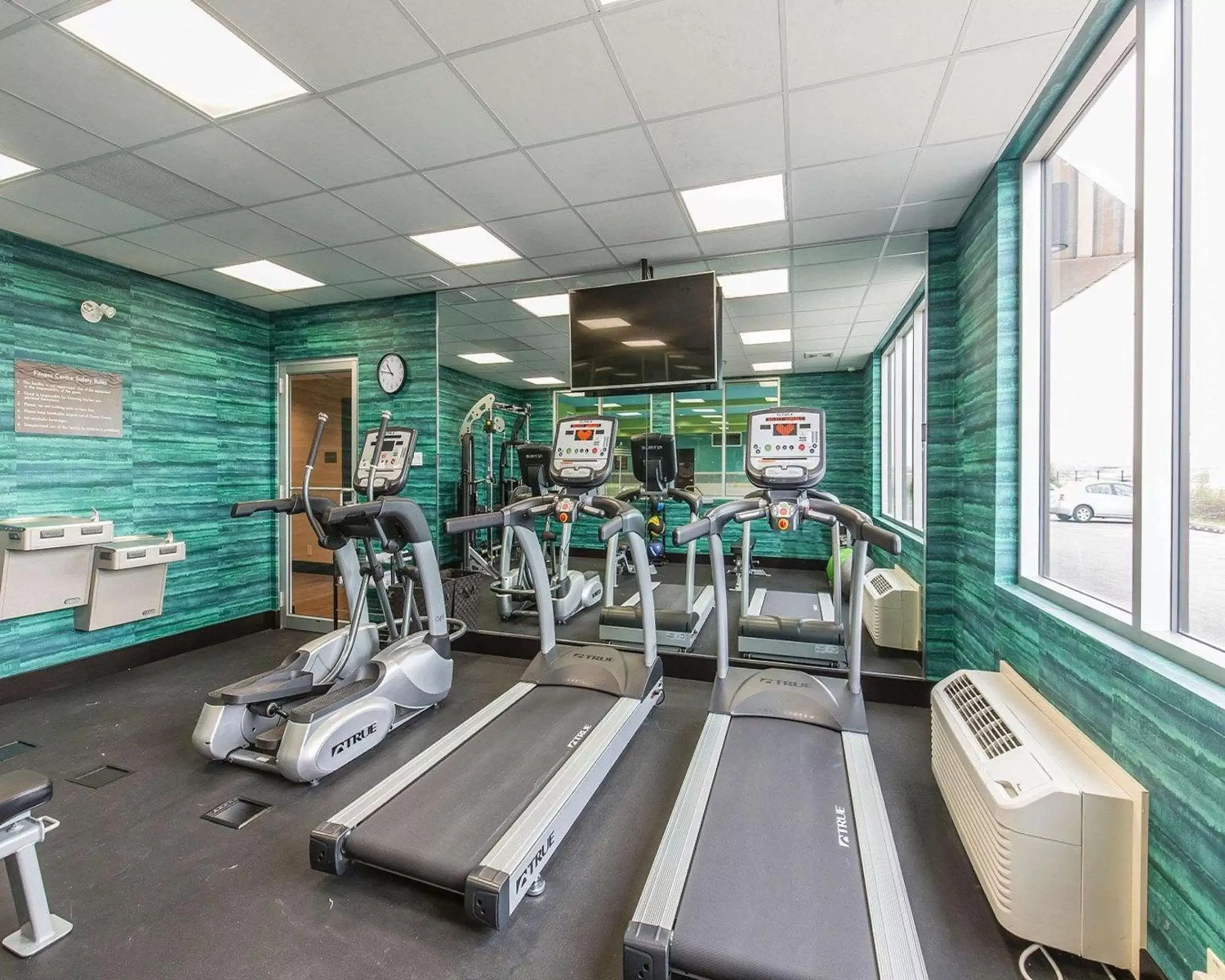 Fitness centre/facilities, Fitness Center/Facilities in Comfort Inn & Suites Airport North