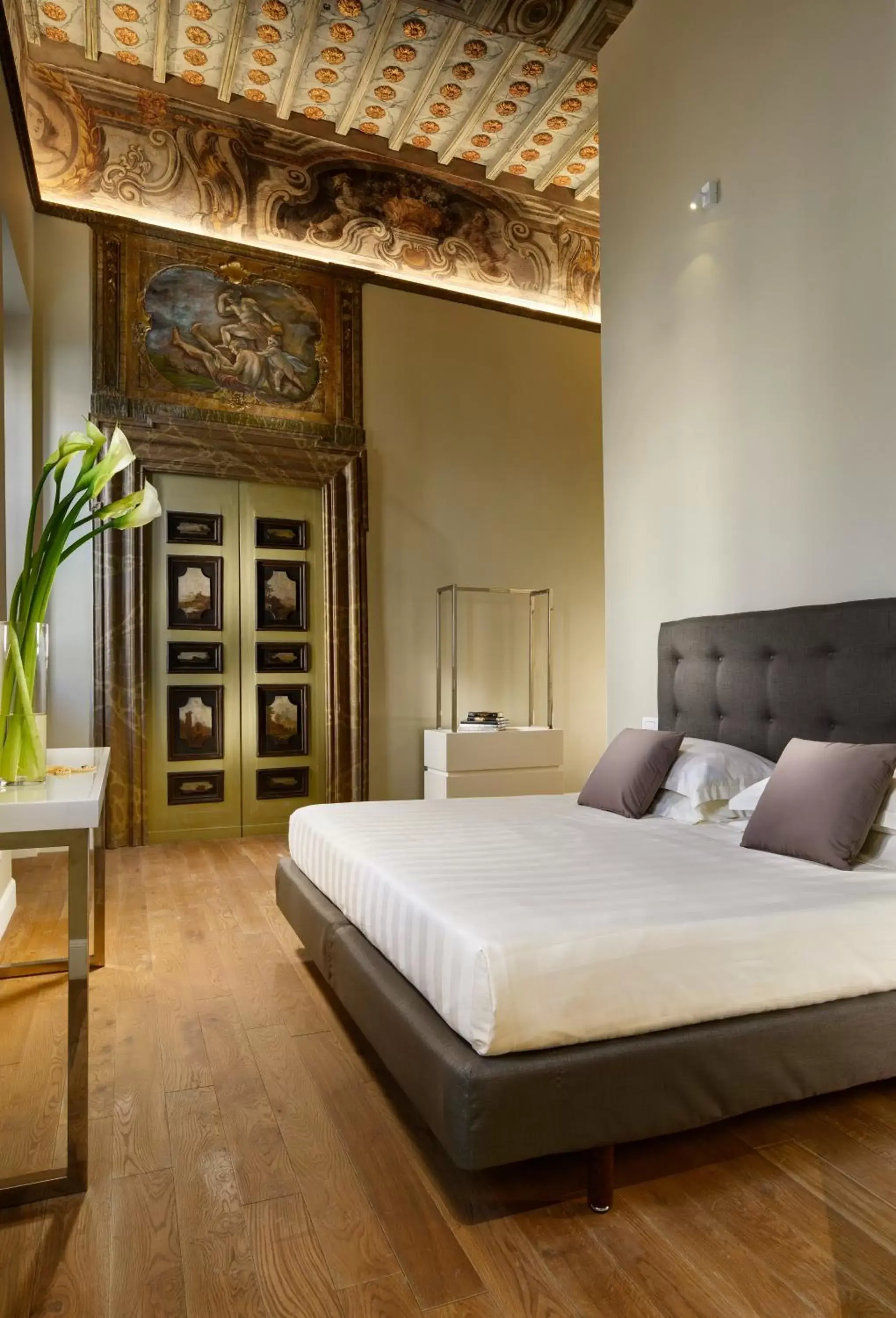 Bedroom, Bed in Locanda della Posta Boutique Hotel