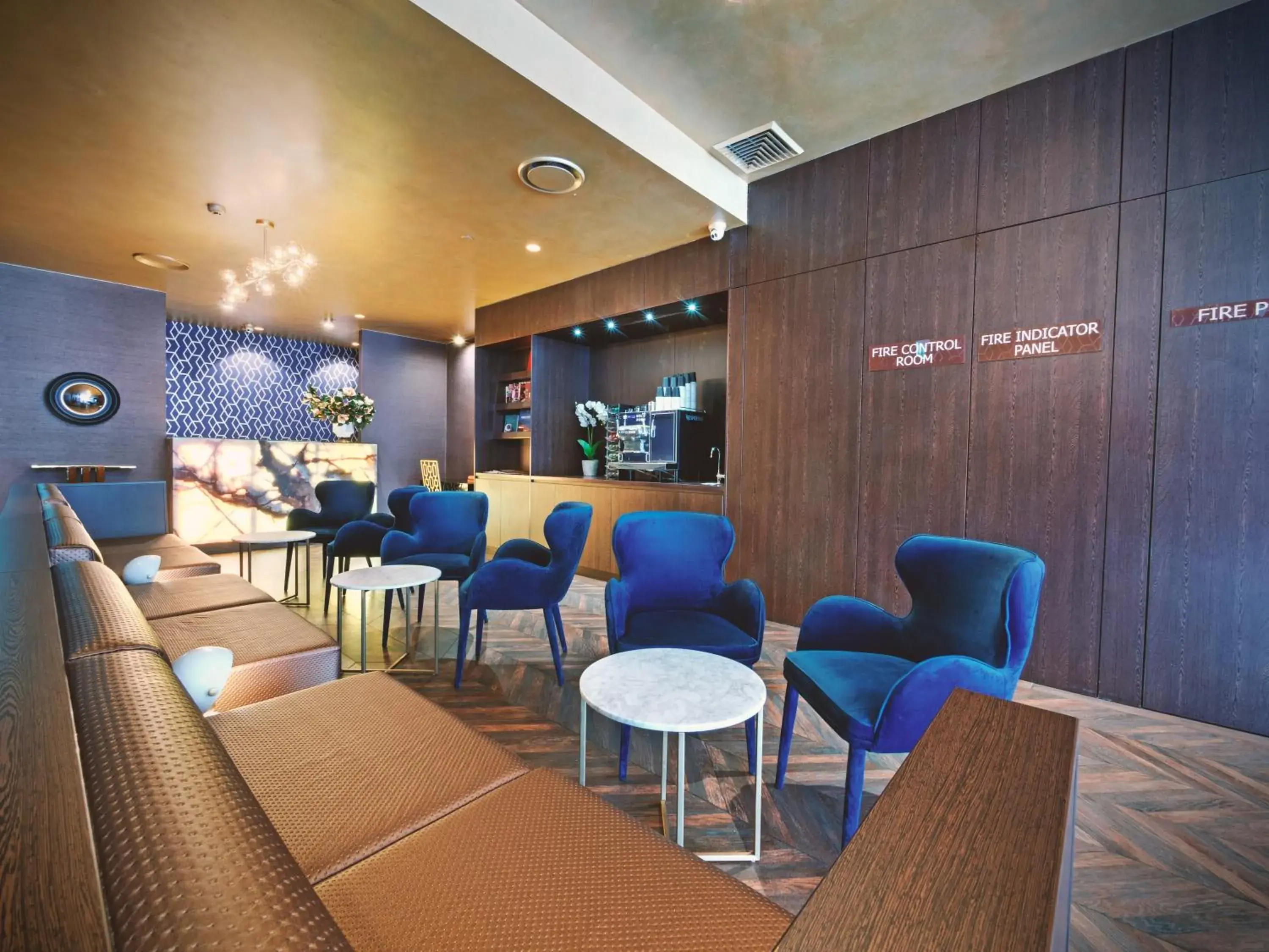 Lounge/Bar in 28 Hotel
