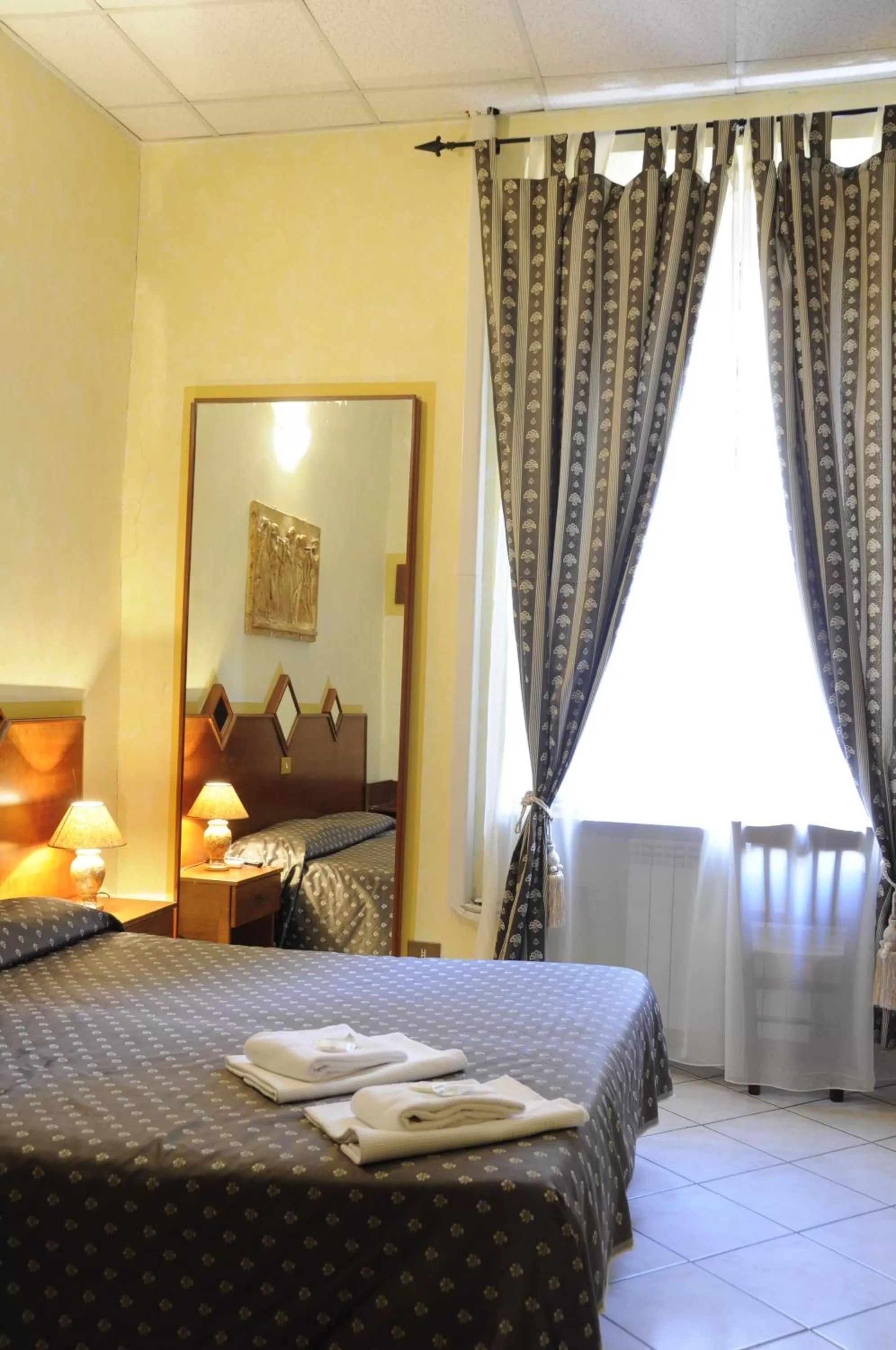 Bedroom, Bed in Hotel Farini