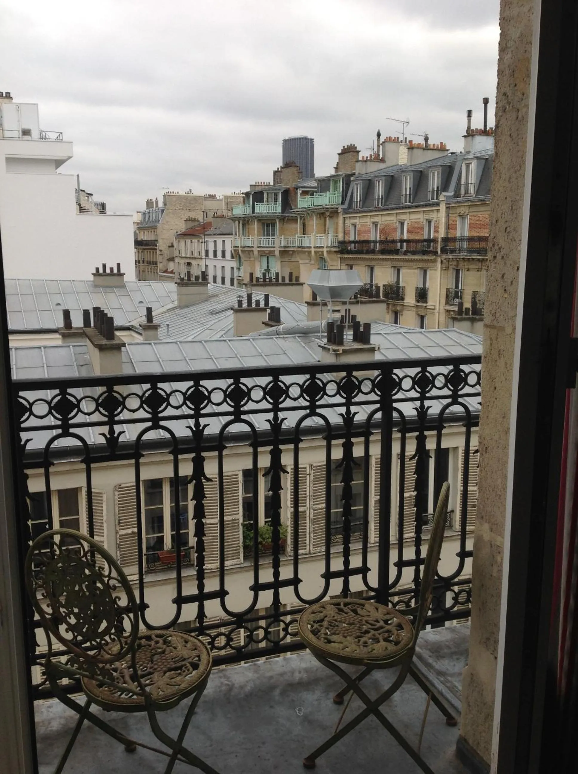 City view in L'Amiral