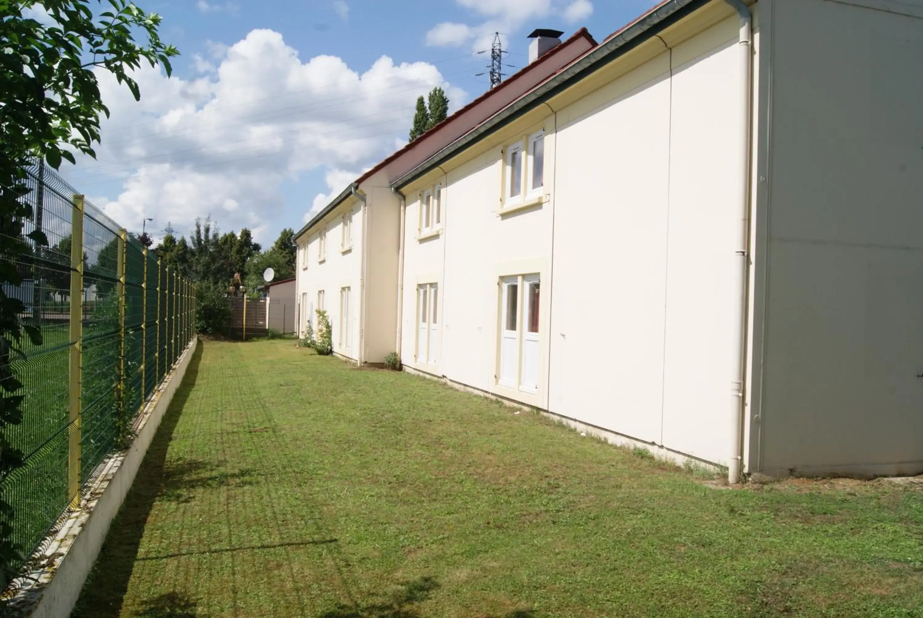 Property Building in Première Classe Metz Nord - Talange