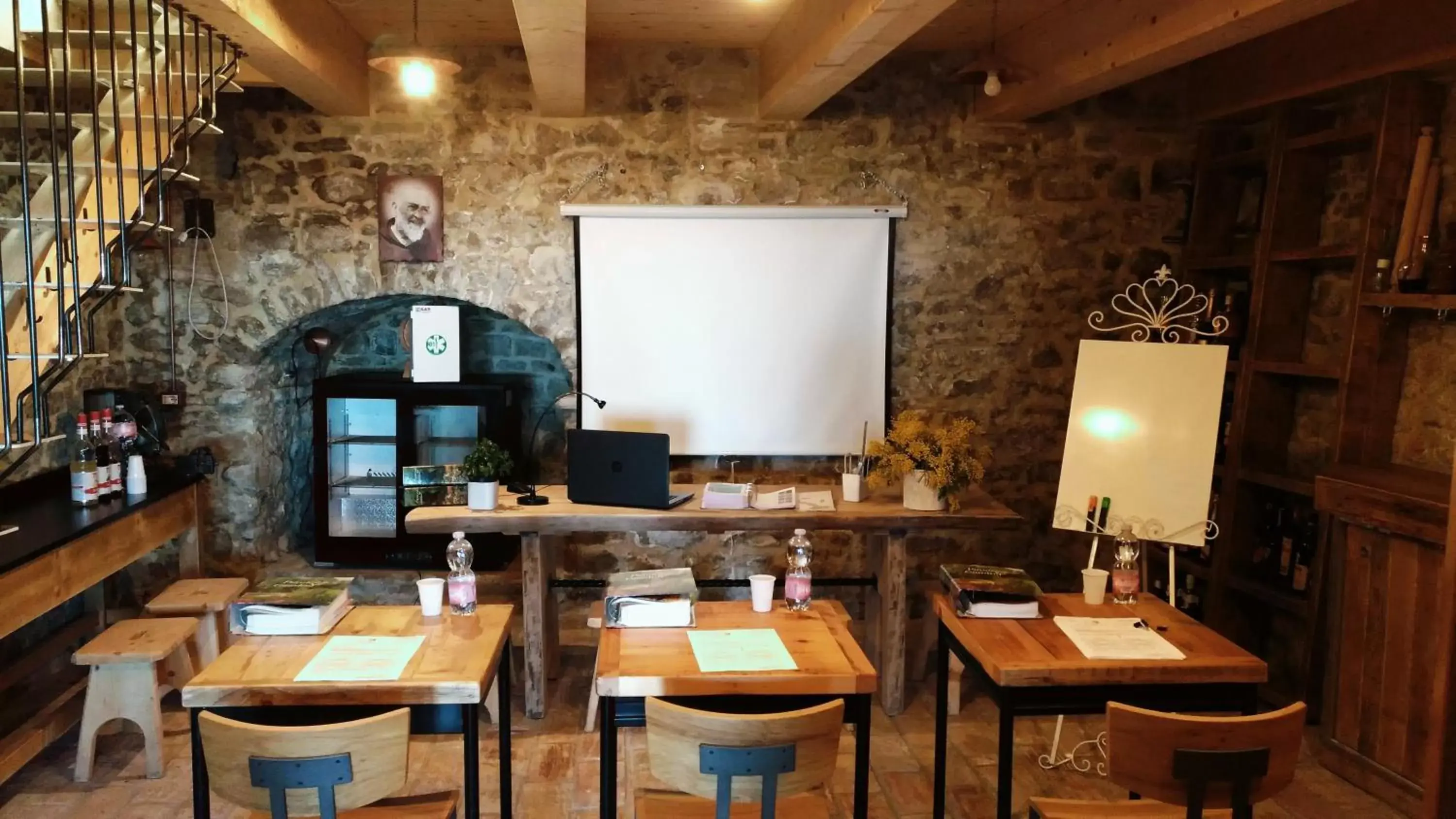 Business facilities, Restaurant/Places to Eat in Albergo Diffuso - Il Poggetto tra Urbino & San Marino