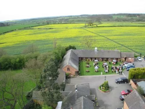 Facade/entrance in The Royal Arms Bed & Breakfast
