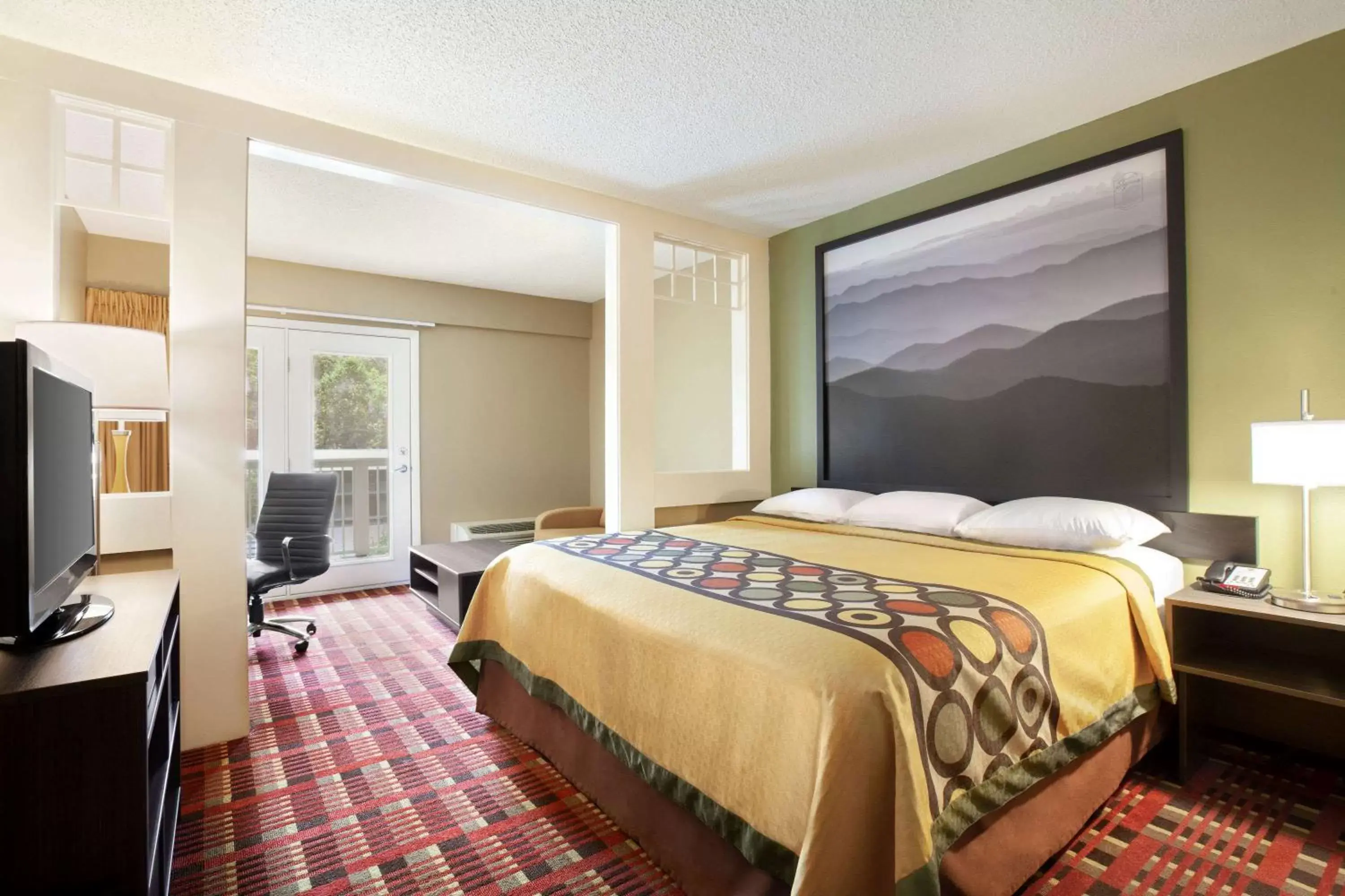 Photo of the whole room, Bed in Super 8 by Wyndham Cherokee