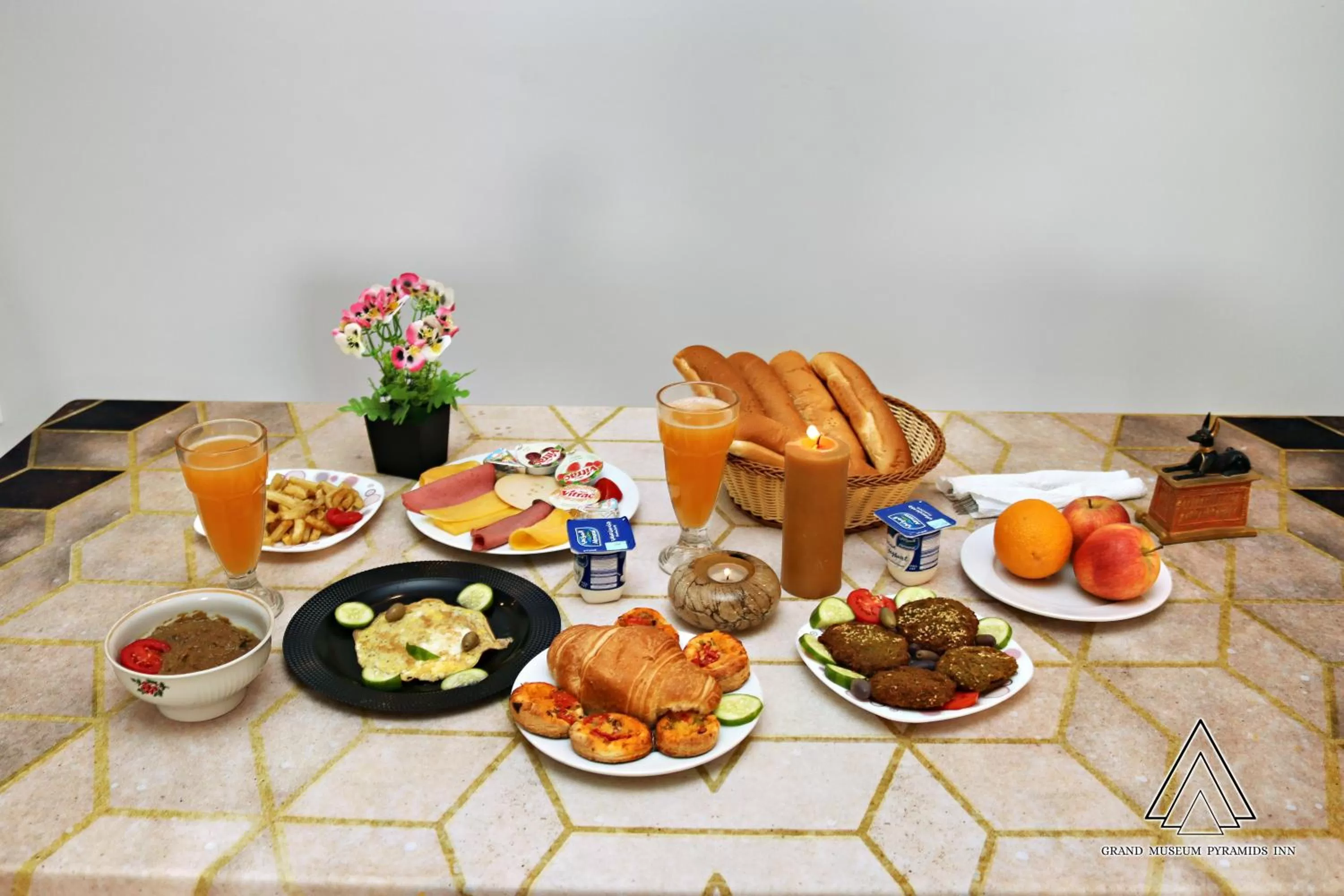 Breakfast in Grand Museum Pyramids Inn