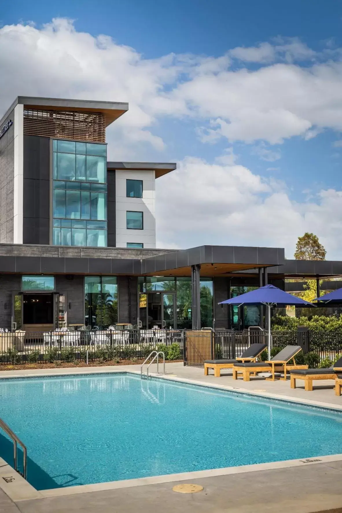 Swimming pool, Property Building in Doubletree By Hilton Karaka