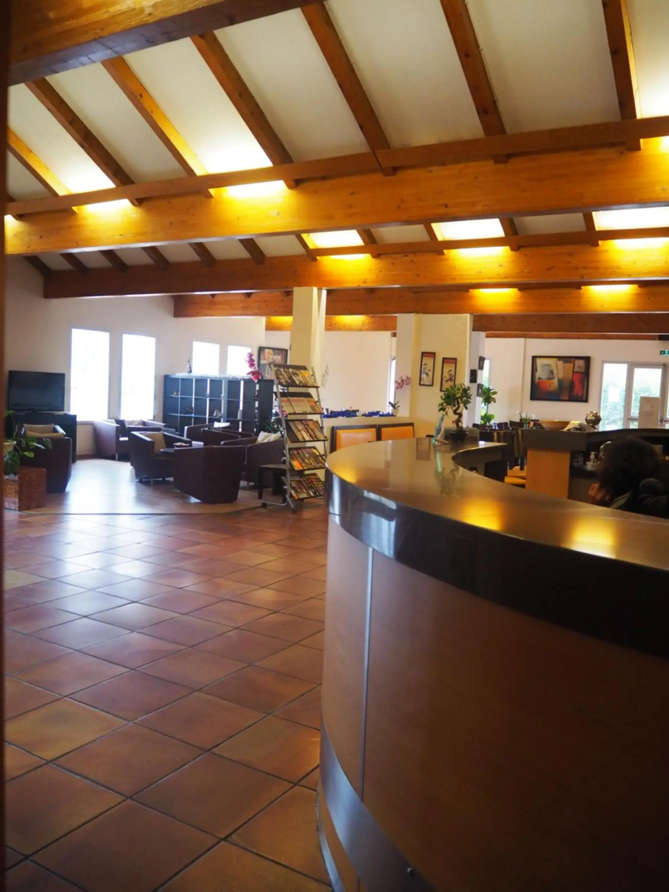 Lobby or reception in Brit Hotel Confort Castres