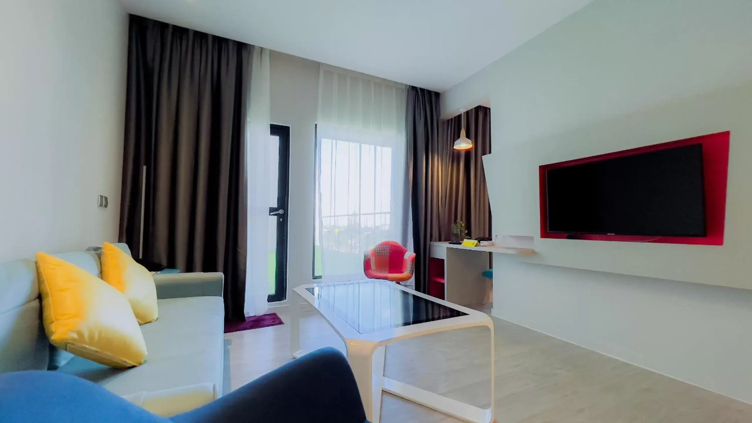 Bedroom, TV/Entertainment Center in ibis Styles Kota Bharu