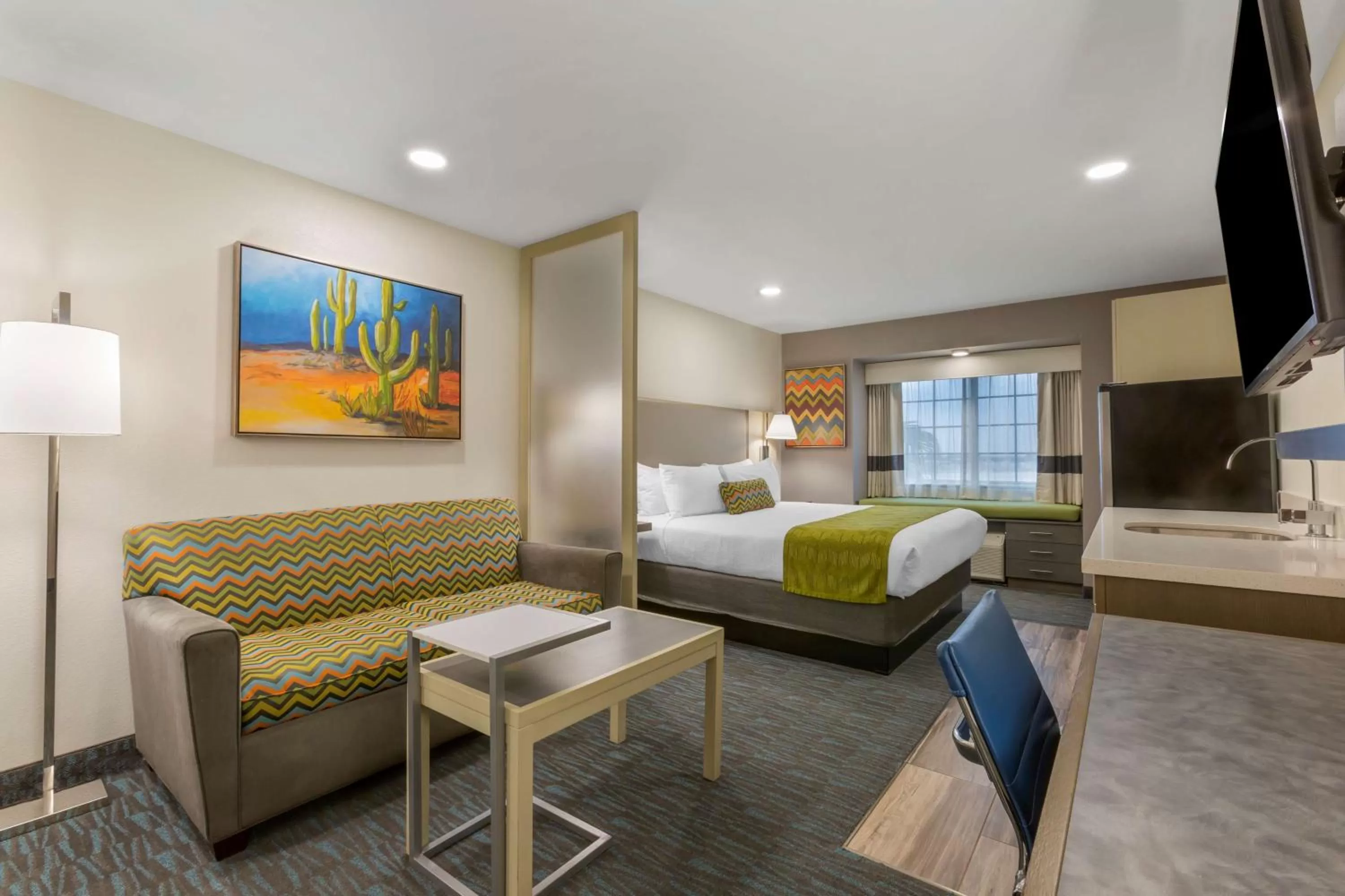 Bedroom, Bed in Best Western Plus Yuma Foothills Inn & Suites