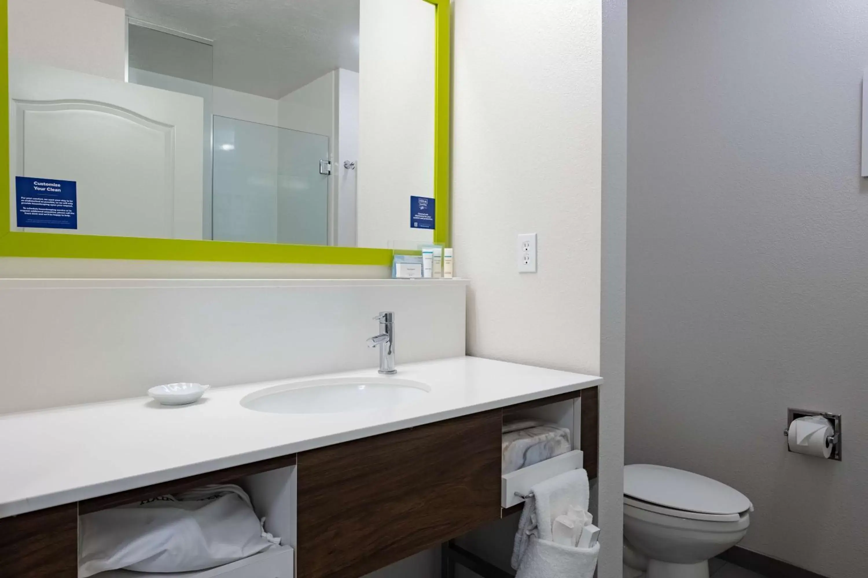 Bathroom in Hampton Inn Richfield Bathroom in Hampton Inn Richfield