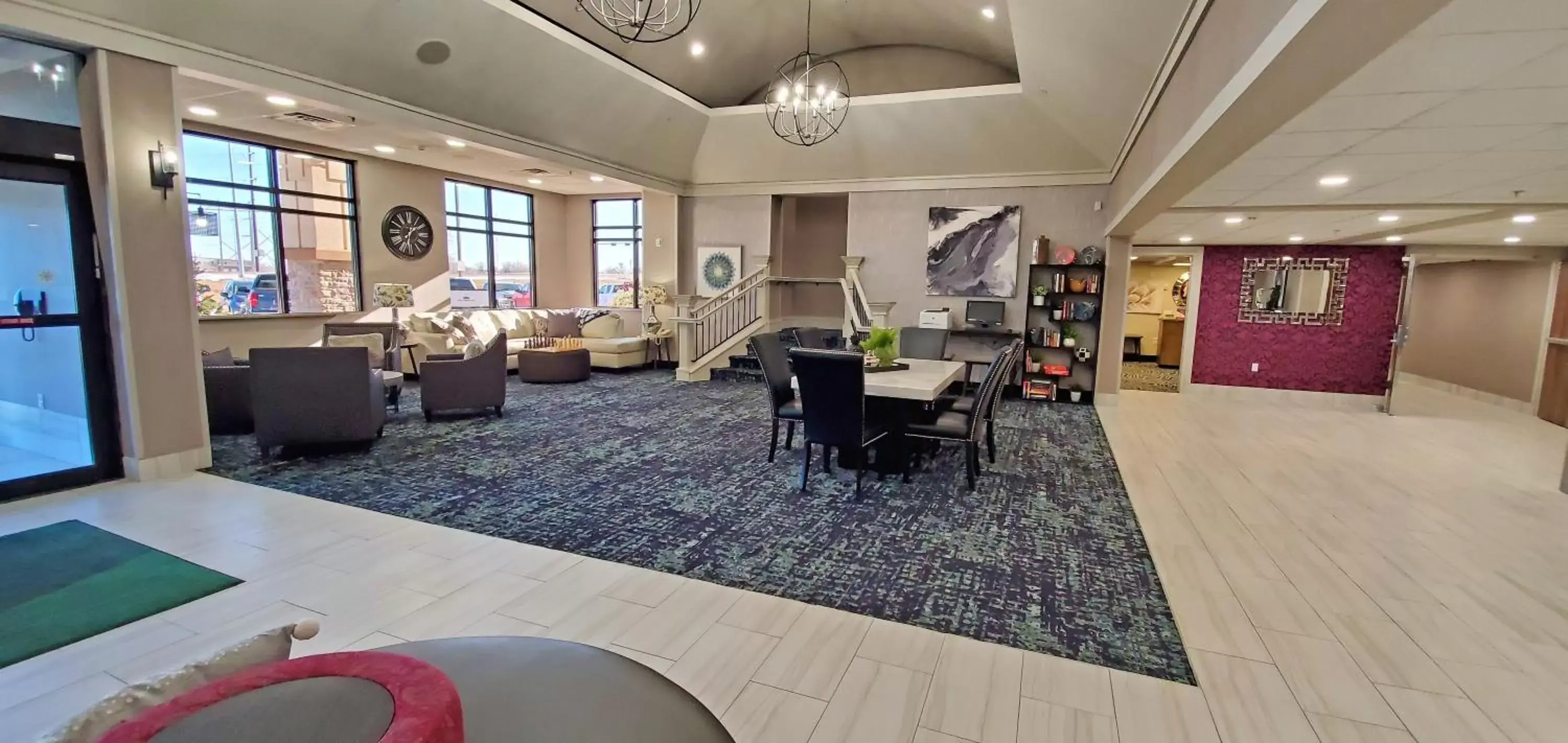 Property building in Holiday Inn Kearney by IHG Property building in Holiday Inn Kearney by IHG