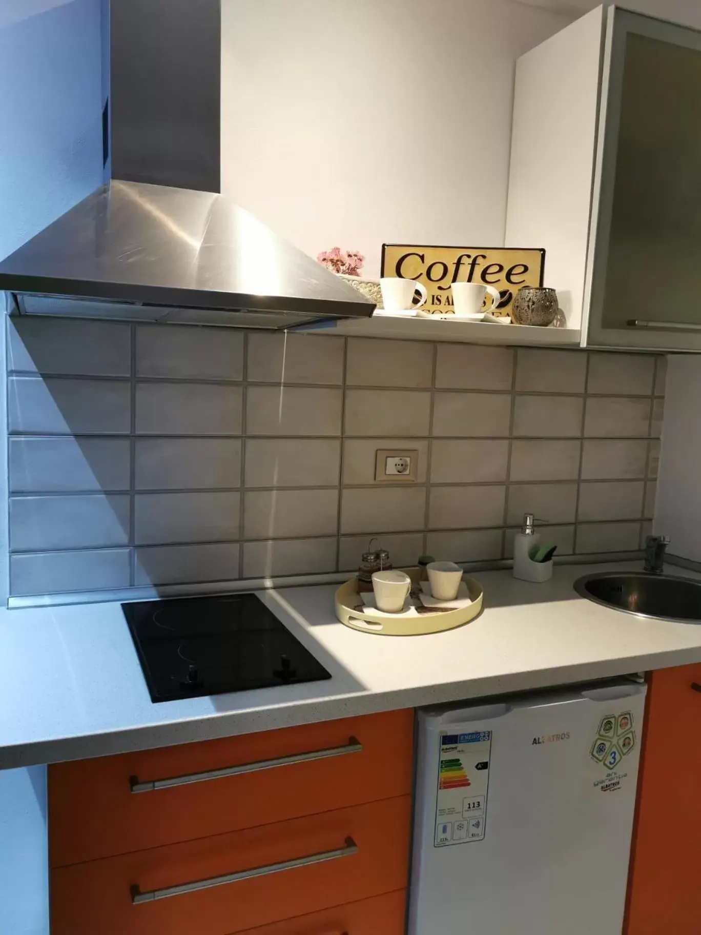 Kitchen or kitchenette, Kitchen/Kitchenette in Prince Residence Apartments