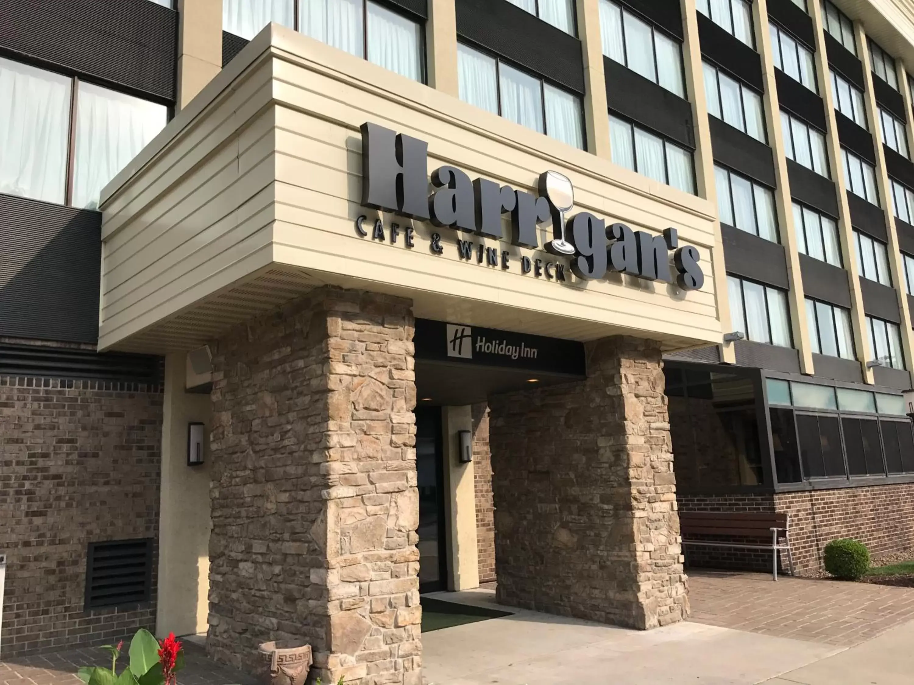 Restaurant/places to eat in Holiday Inn Johnstown-Downtown, an IHG Hotel