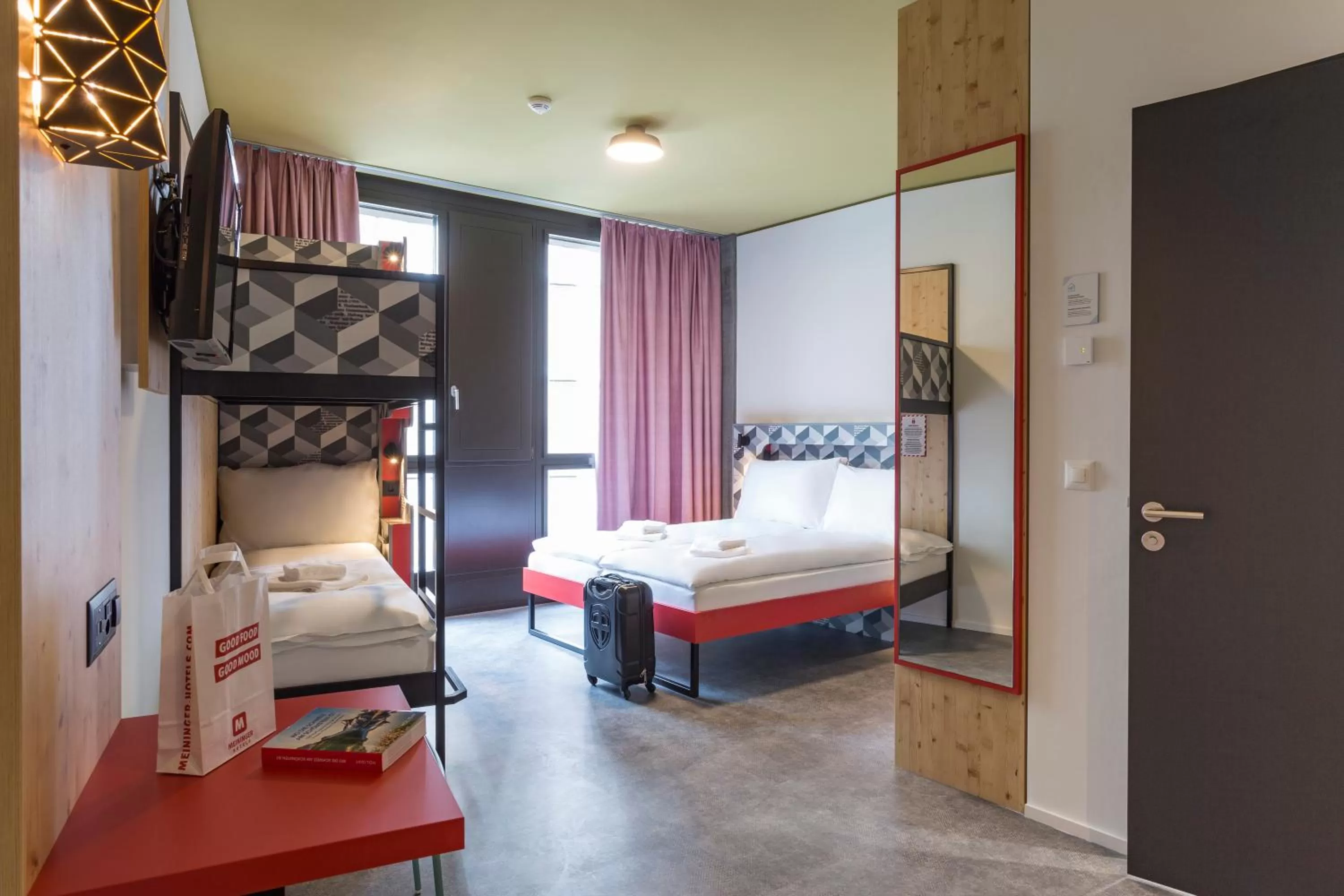 Bedroom in MEININGER Hotel Zürich Greencity