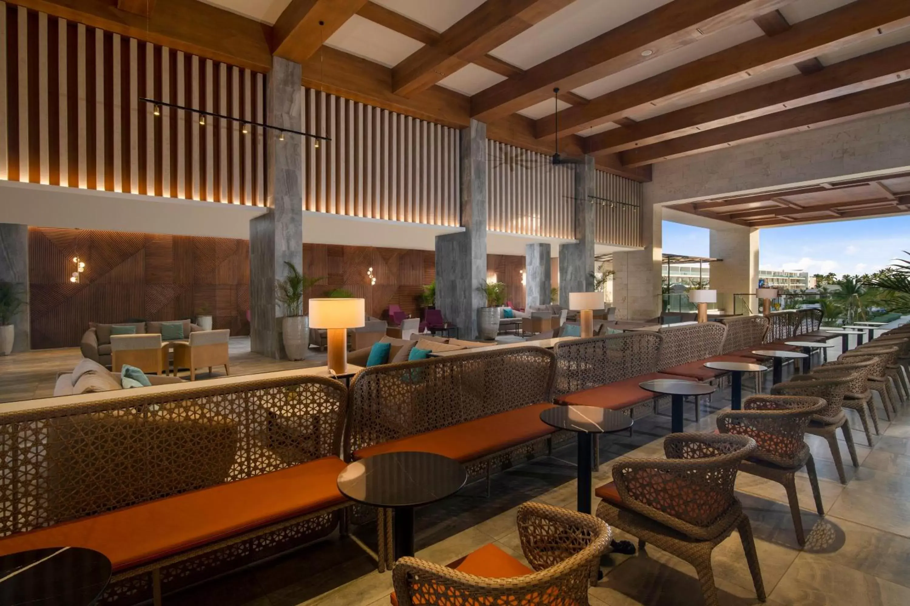 Lounge or bar, Restaurant/Places to Eat in Serenade Punta Cana Beach & Spa Resort