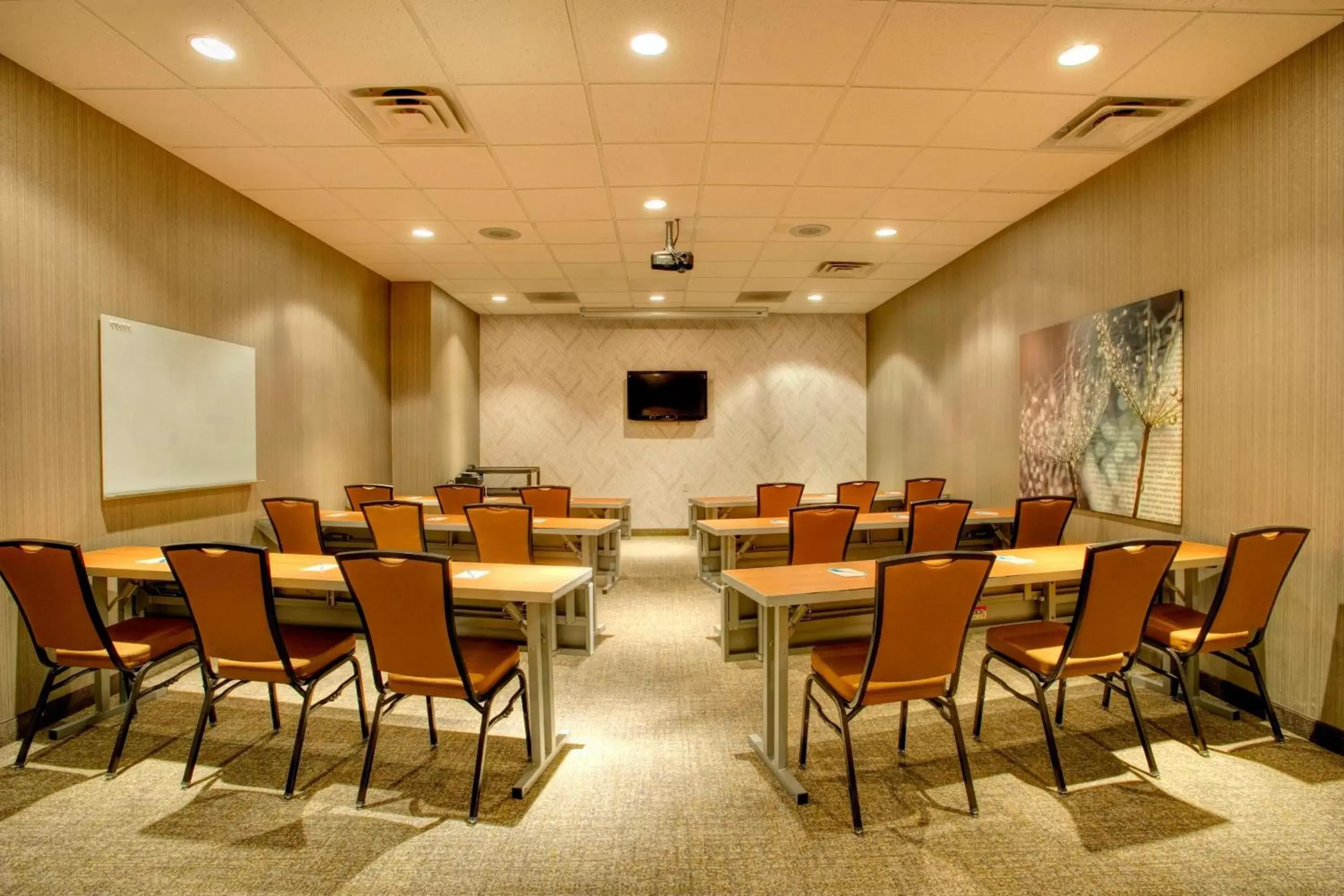 Meeting/conference room in SpringHill Suites by Marriott Lawrence Downtown