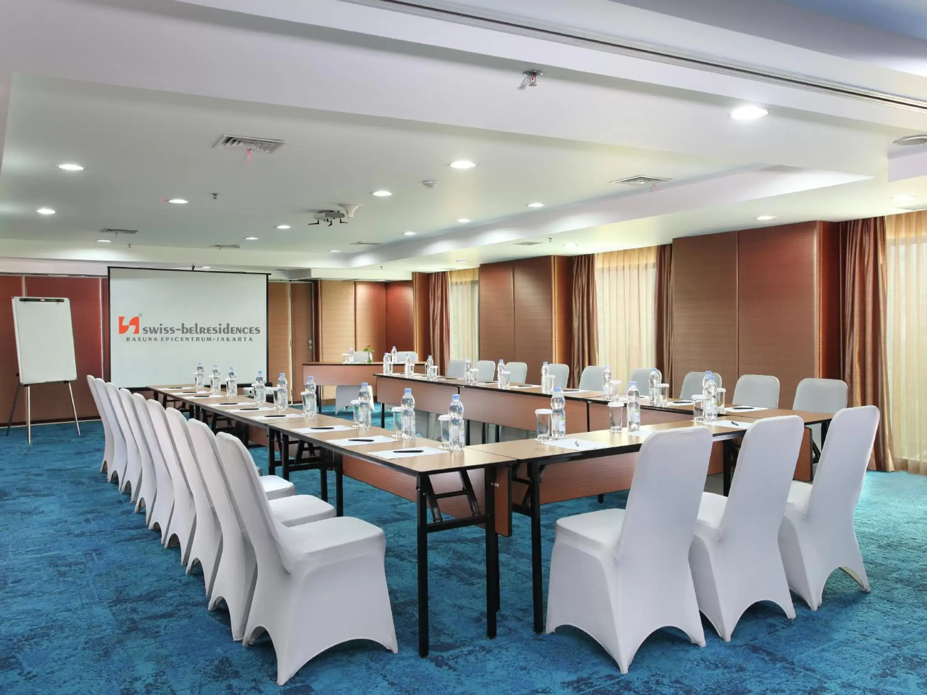 Meeting/conference room in Swiss-Belresidences Rasuna Epicentrum