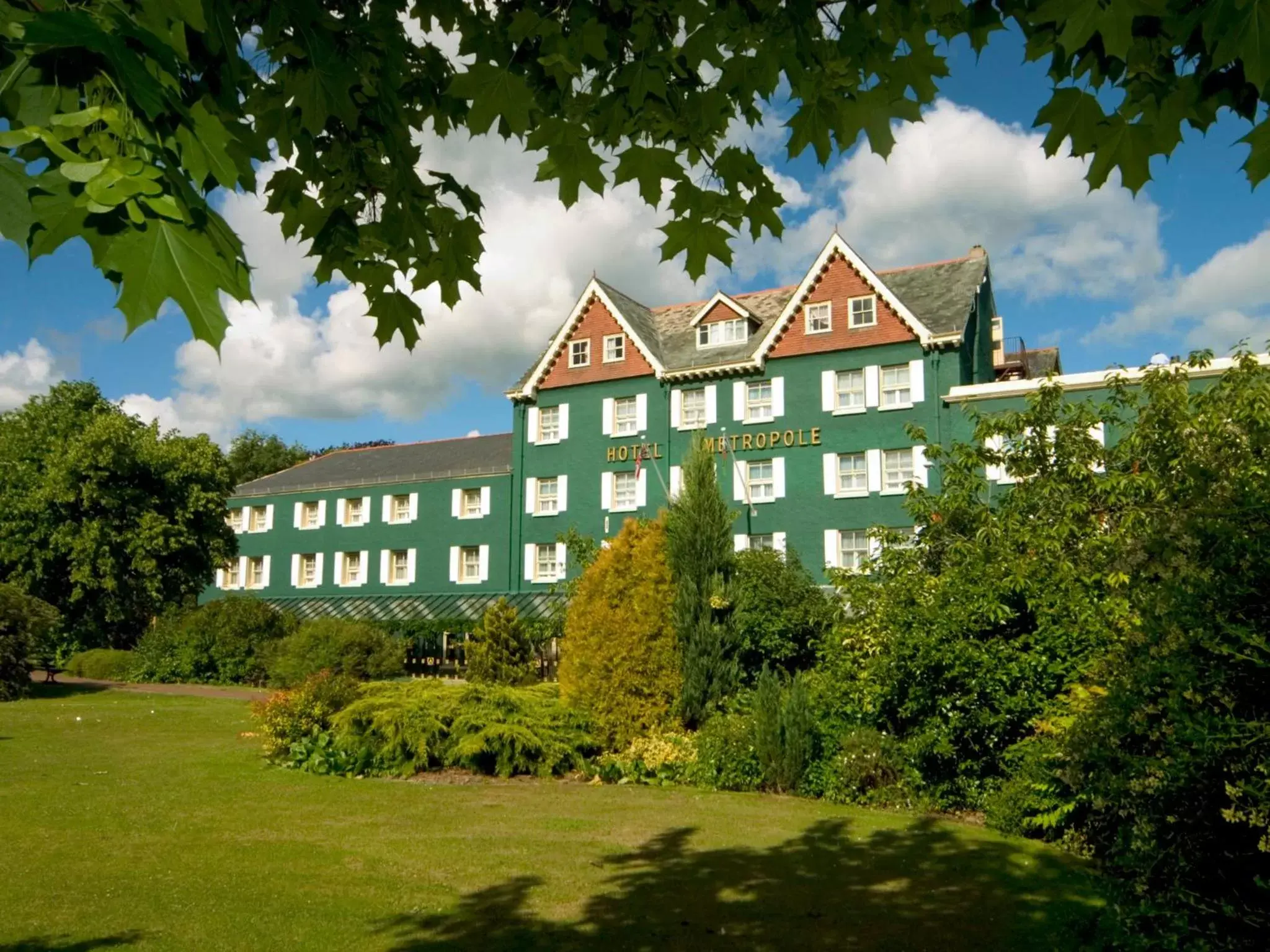 Facade/entrance, Property Building in Metropole Hotel and Spa