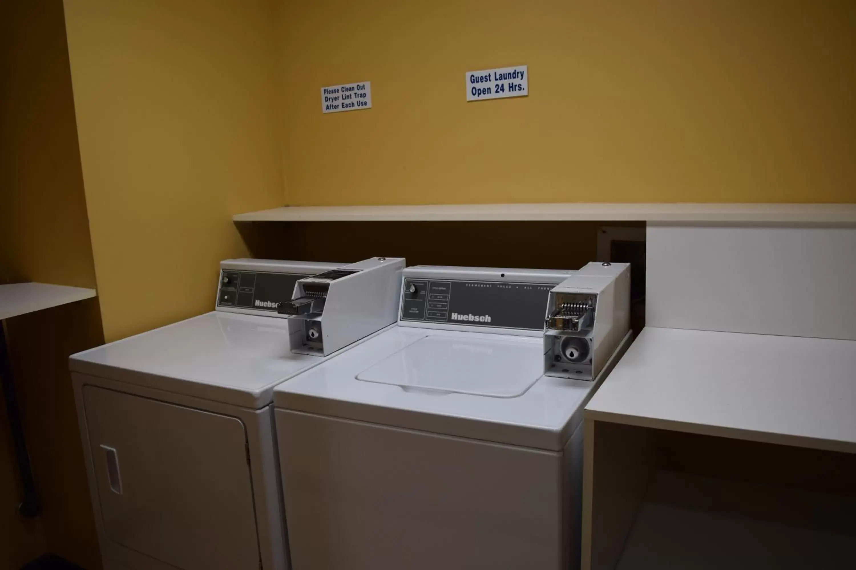 Area and facilities, Kitchen/Kitchenette in Microtel Inn & Suites by Wyndham Rock Hill/Charlotte Area