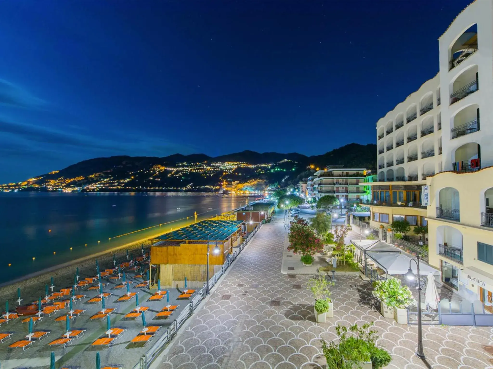 Street view in Hotel Sole Splendid Street view in Hotel Sole Splendid